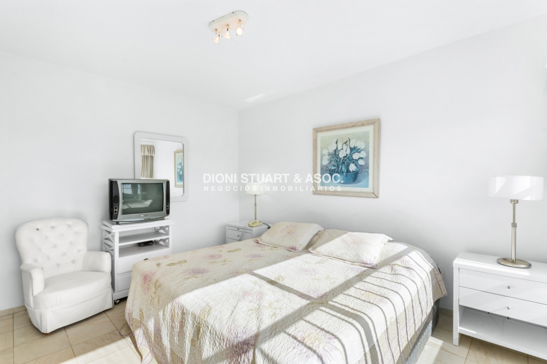 Apartamento ID.501 - APARTAMENTO EN VENTA FRENTE AL MAR 3 DORMITORIOS + DEPENDENCIA COMPLEJO LINCOLN CENTER TORRE JEFFERSON PLAYA MANSA