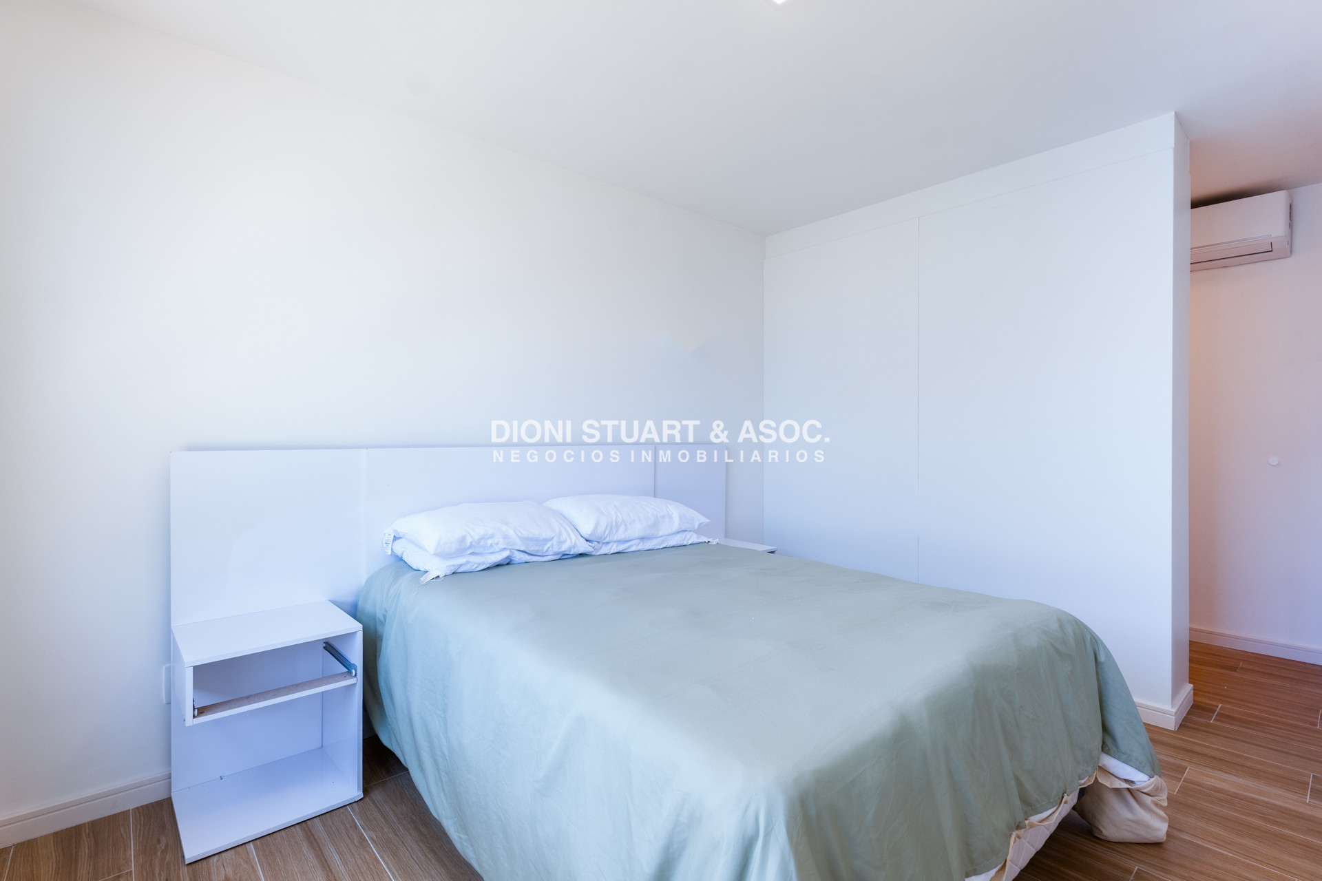 Apartamento ID.865 - APARTAMENTO CON VISTA AL MAR EN PLAYA BRAVA PUNTA DEL ESTE - 2 DORMITORIOS - EDIF. SIGLO SOL II - BAJAS EXPENSAS