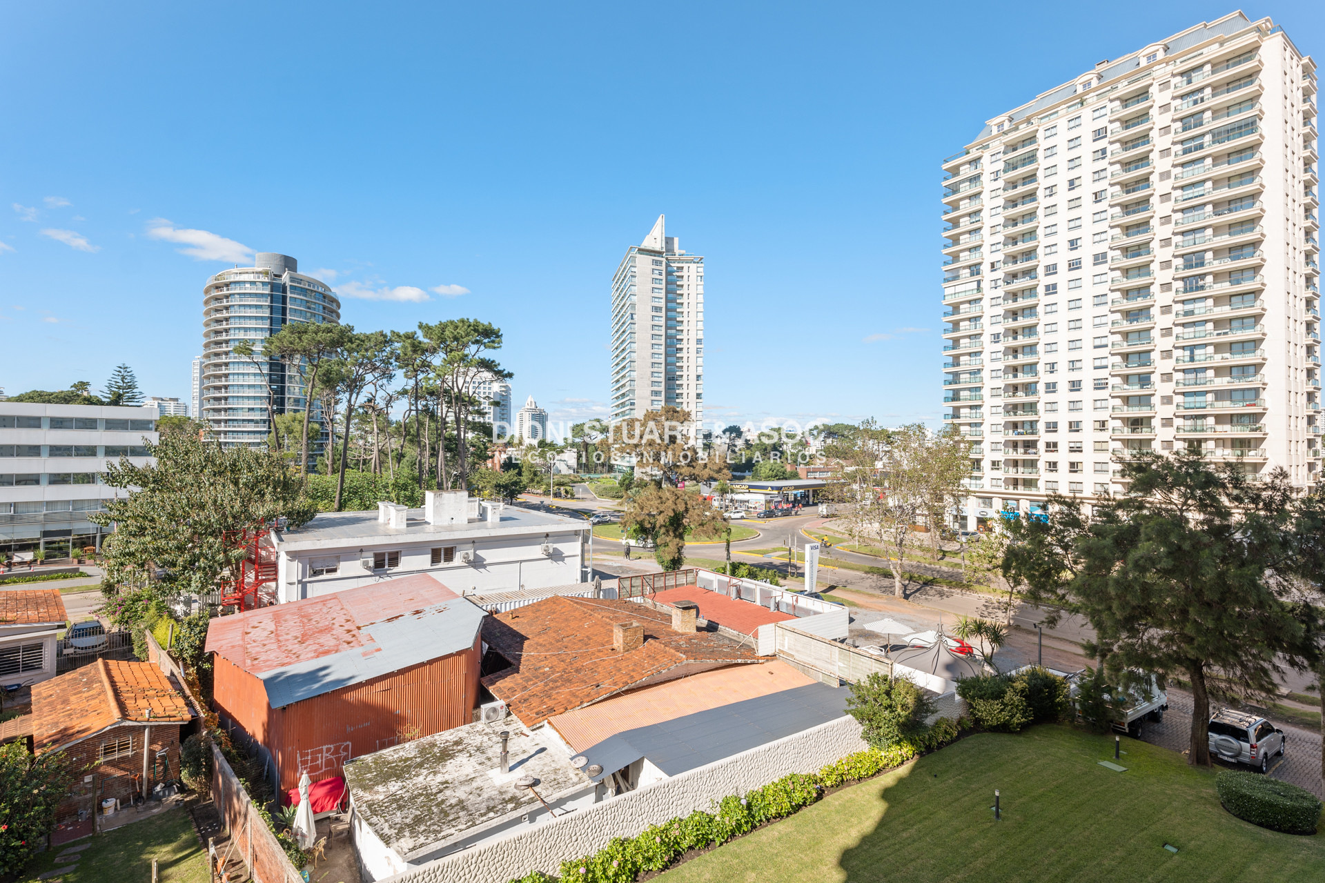 Apartamento ID.664 - Apartamento en Roosevelt - 3 Dormitorios y 3 Baños - Edificio Dormar - Punta del Este