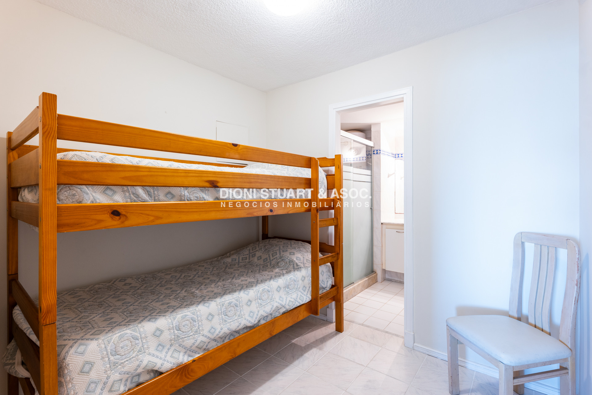Apartamento ID.746 - Apartamento en Venta - Playa Mansa - 1 Dormitorio y Medio - Complejo Lincoln Center