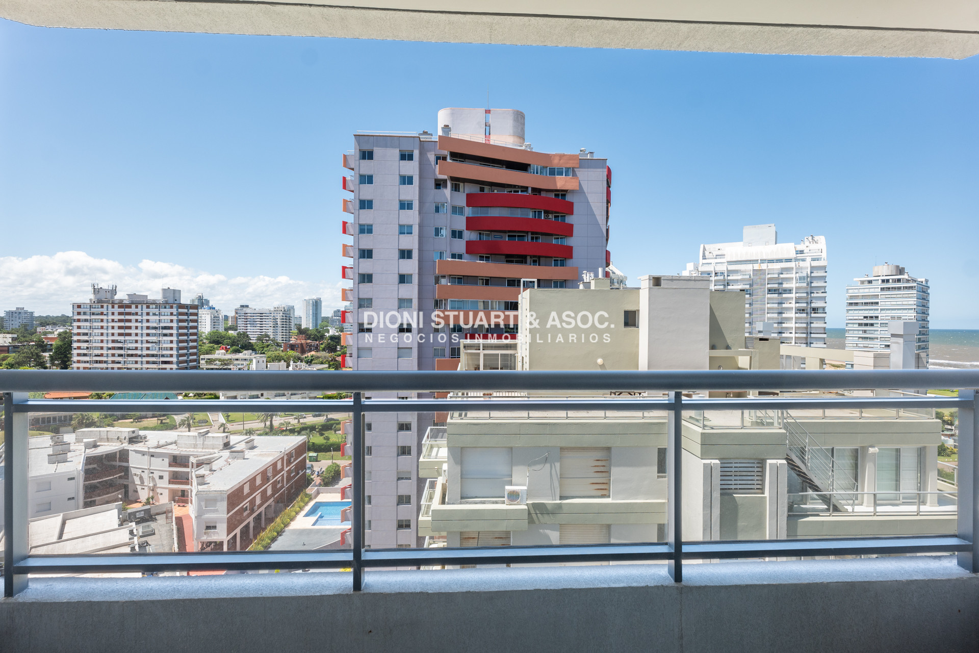 Apartamento ID.871 - APARTAMENTO A ESTRENAR EN PLAYA BRAVA PUNTA DEL ESTE - 1 DORMITORIO - EDIF. SIGLO SOL II - BAJAS EXPENSAS