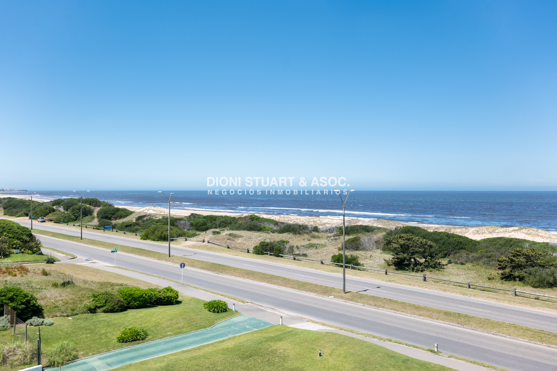 Apartamento ID.823 - Apartamento Frente al Mar Playa Brava - 3 Dormitorios y Dependencia - Dunas del Golf