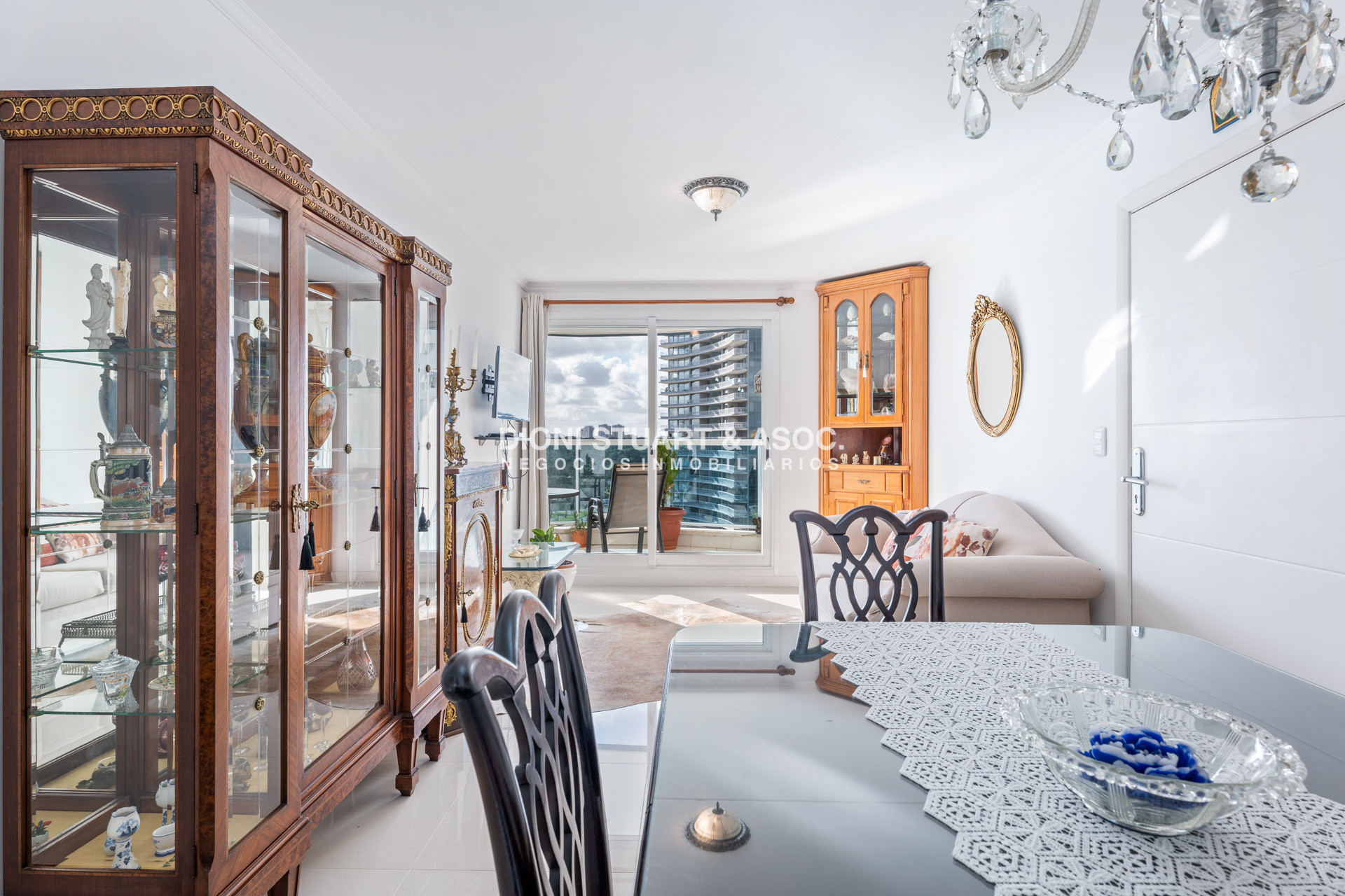 Apartamento ID.662 - CASINO TOWER - EN VENTA - 2 DORM - TIPOLOGÍA 05