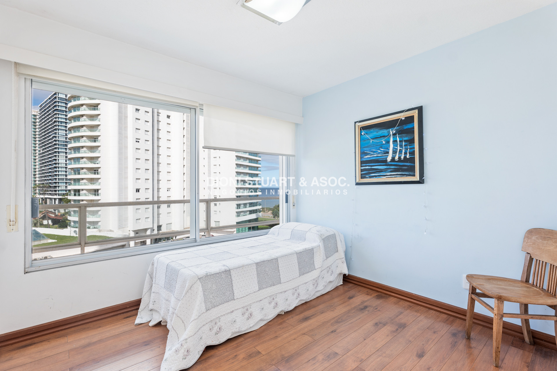 Apartamento ID.665 - DEPARTAMENTO EN VENTA EN PLAYA MANSA - 3 DORM Y DEP. - RECICLADO - COMPLEJO LINCOLN CENTER - TORRE JEFFERSON