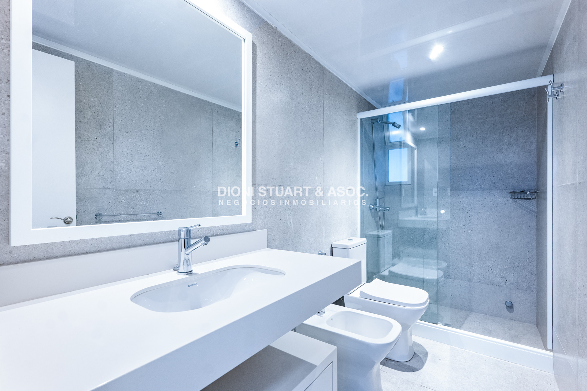 Apartamento ID.1055 - VENTA APARTAMENTO 6 DORMITORIOS - TEQUENDAMA I - PENT HOUSE DUPLEX - PLAYA MANSA 