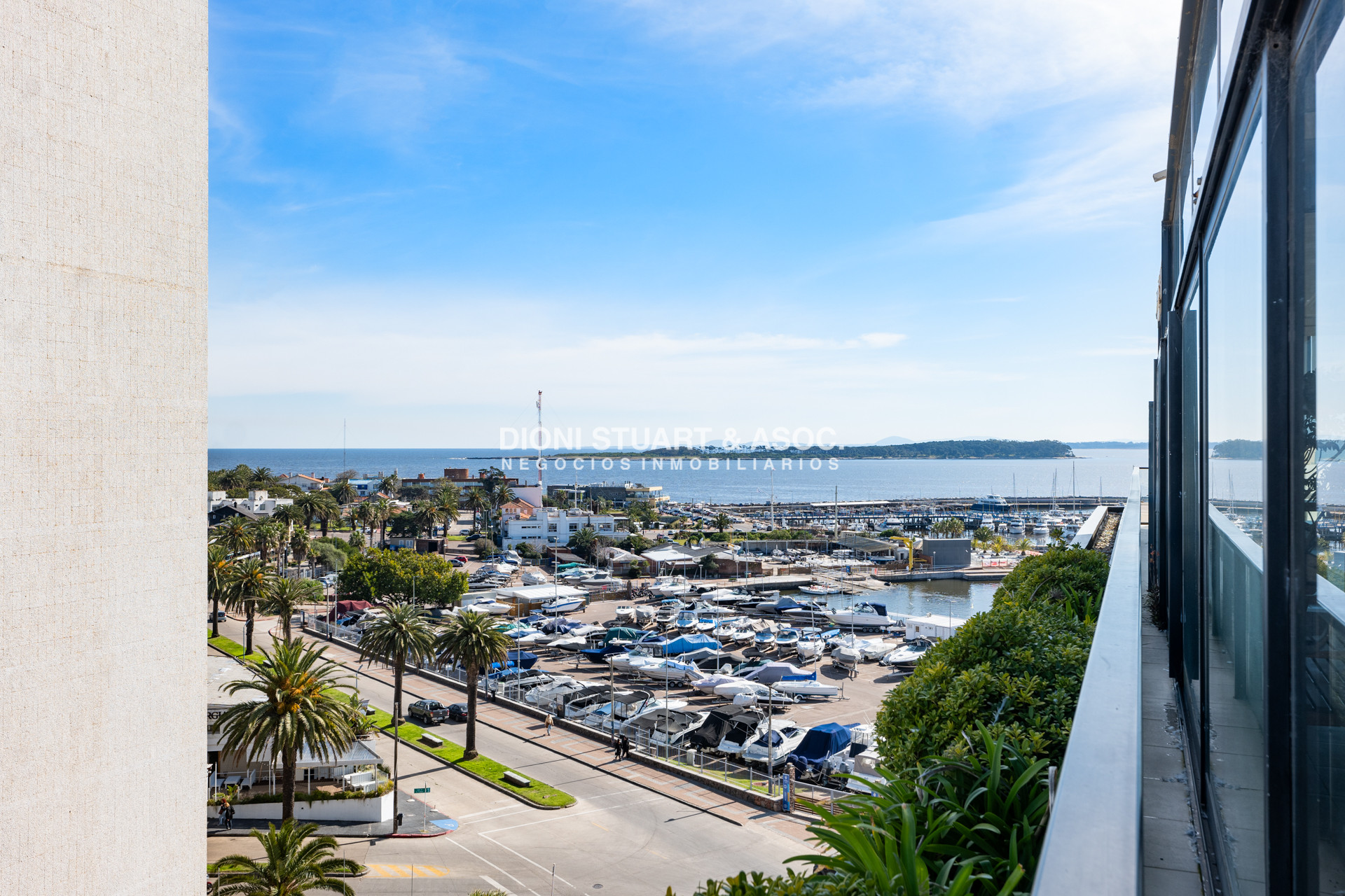 Apartamento ID.1052 - VENTA APARTAMENTO EN PORTOFINO - 3 DORMITORIOS EN SUITE - BARBACOA PROPIA - PUERTO PUNTA DEL ESTE