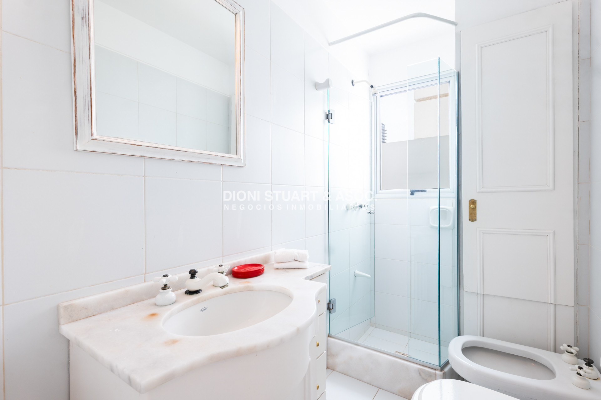 Apartamento ID.759 - APARTAMENTO EN ALQUILER DE TEMPORADA - 4 DORMITORIOS EN SUITE - PLAYA BRAVA