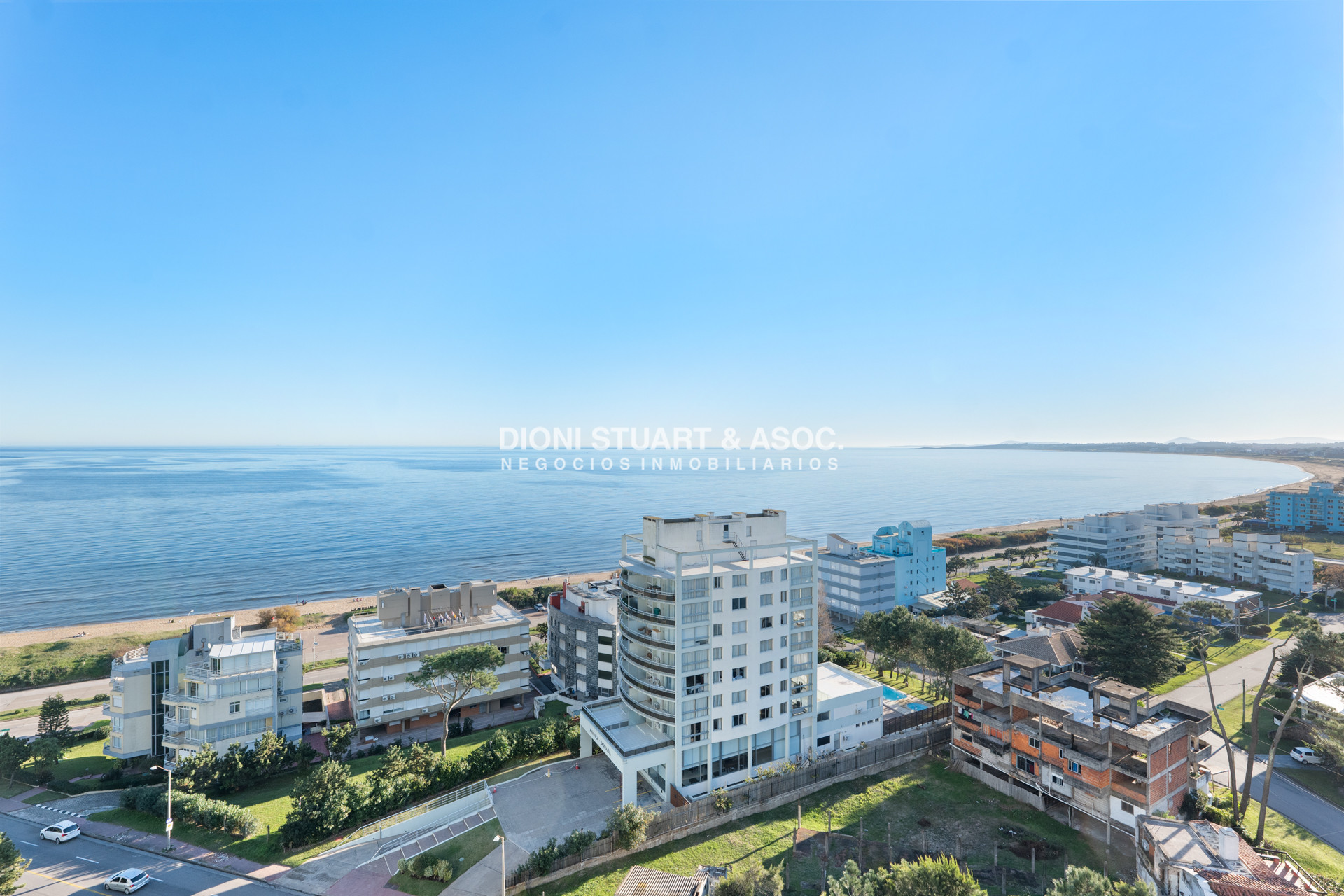 Apartamento ID.687 - Alquiler de Temporada - Edificio Fragata - Frente al Mar - 3 Dormitorios - Todos los Amenities