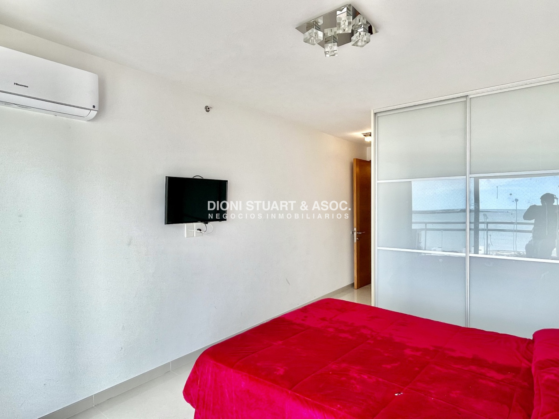 Apartamento ID.417 - DEPARTAMENTO EN PLAYA MANSA EN VENTA - SUNRISE - 3 DORM EN SUITE + DEP.