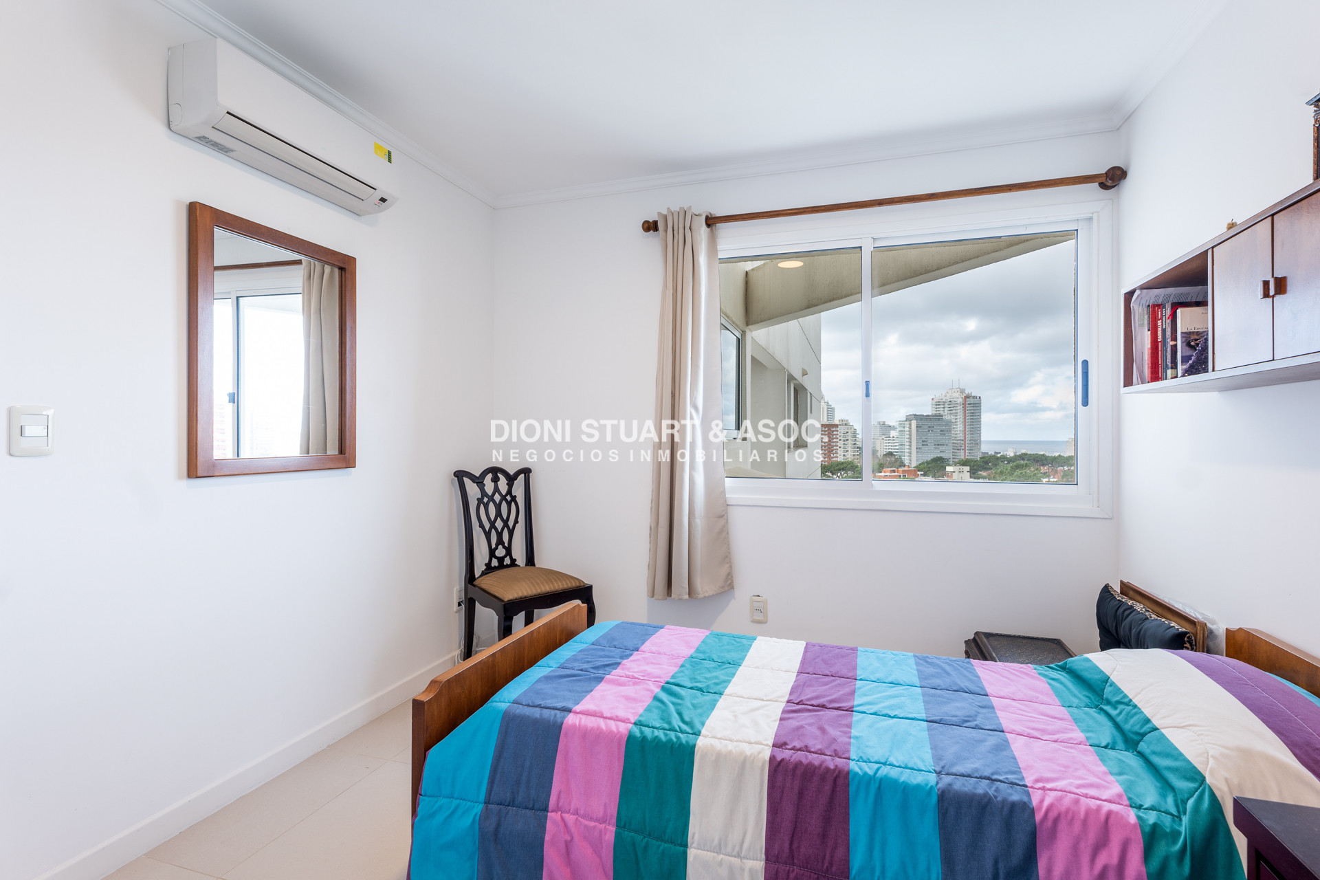 Apartamento ID.662 - CASINO TOWER - EN VENTA - 2 DORM - TIPOLOGÍA 05