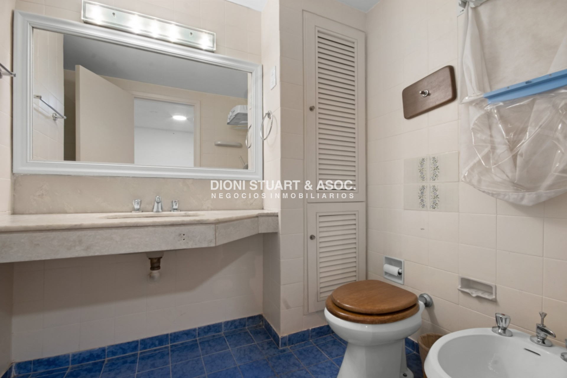 Apartamento ID.29 - 2 DORMITORIOS Y MEDIO APARTAMENTO EN ALQUILER DE VERANO FRENTE AL MAR TODOS LOS AMENITIES COMPLEJO LINCOLN CENTER
