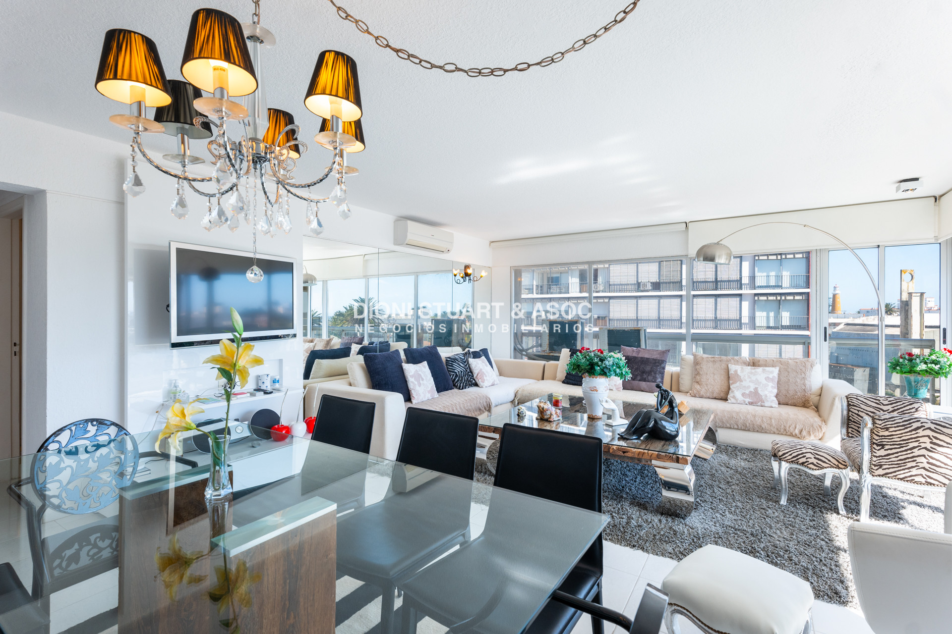 Apartamento ID.752 - Apartamento Reciclado - 3 Dormitorios - Torre Plaza - Peninsula