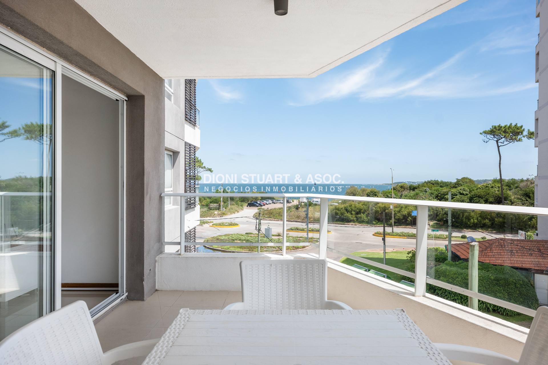 Apartamento ID.16 - Apartamento en Venta Frente Al Mar -  Mansa - Con Parrillero - 1 Dormitorio - Moderno
