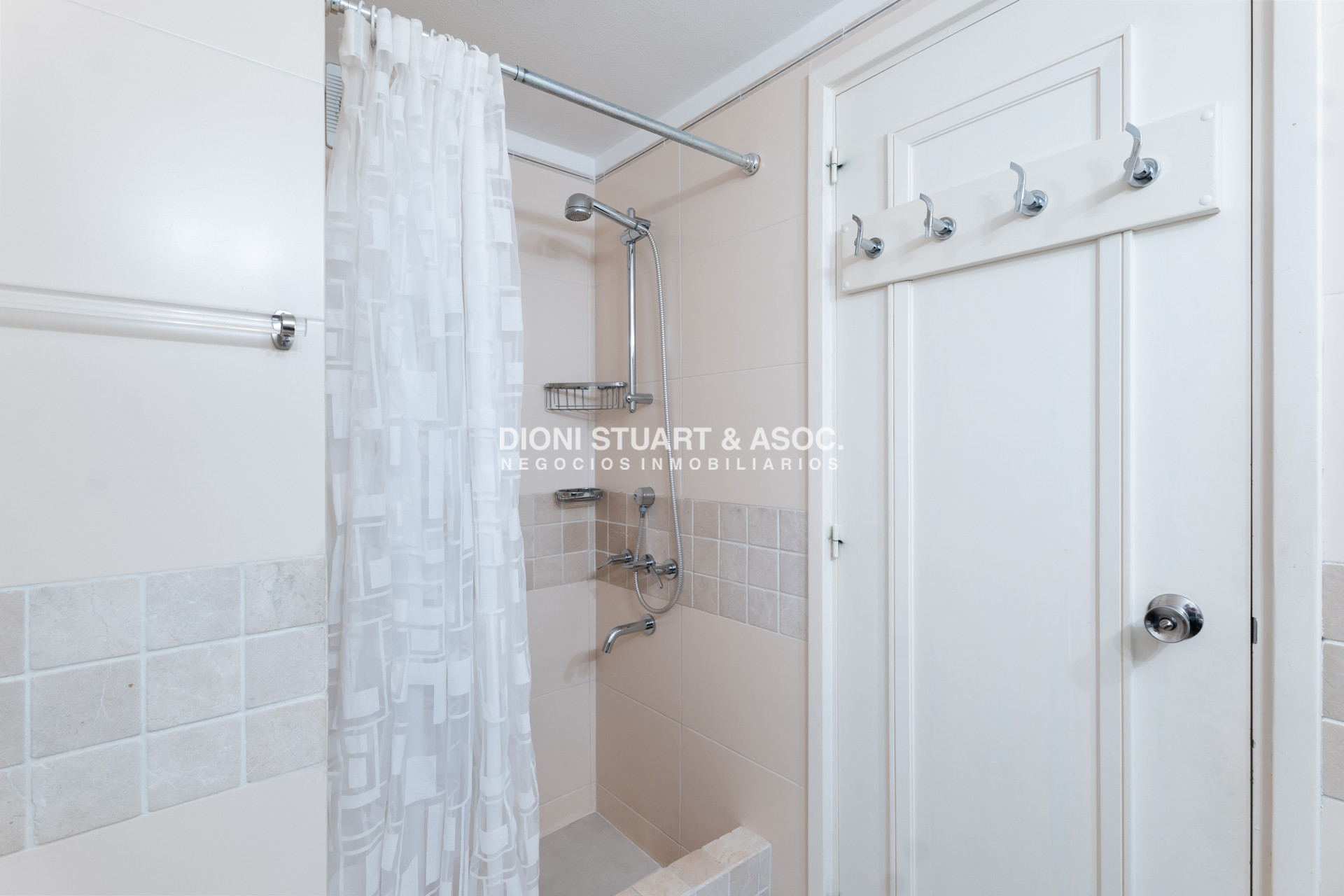 Apartamento ID.724 - APARTAMENTO FRENTE AL MAR DE 3 DORMITORIOS EN ALQUILER DE TEMPORADA - RECICLADO - TORRE WASHINGTON - COMPLEJO LINCOLN CENTER