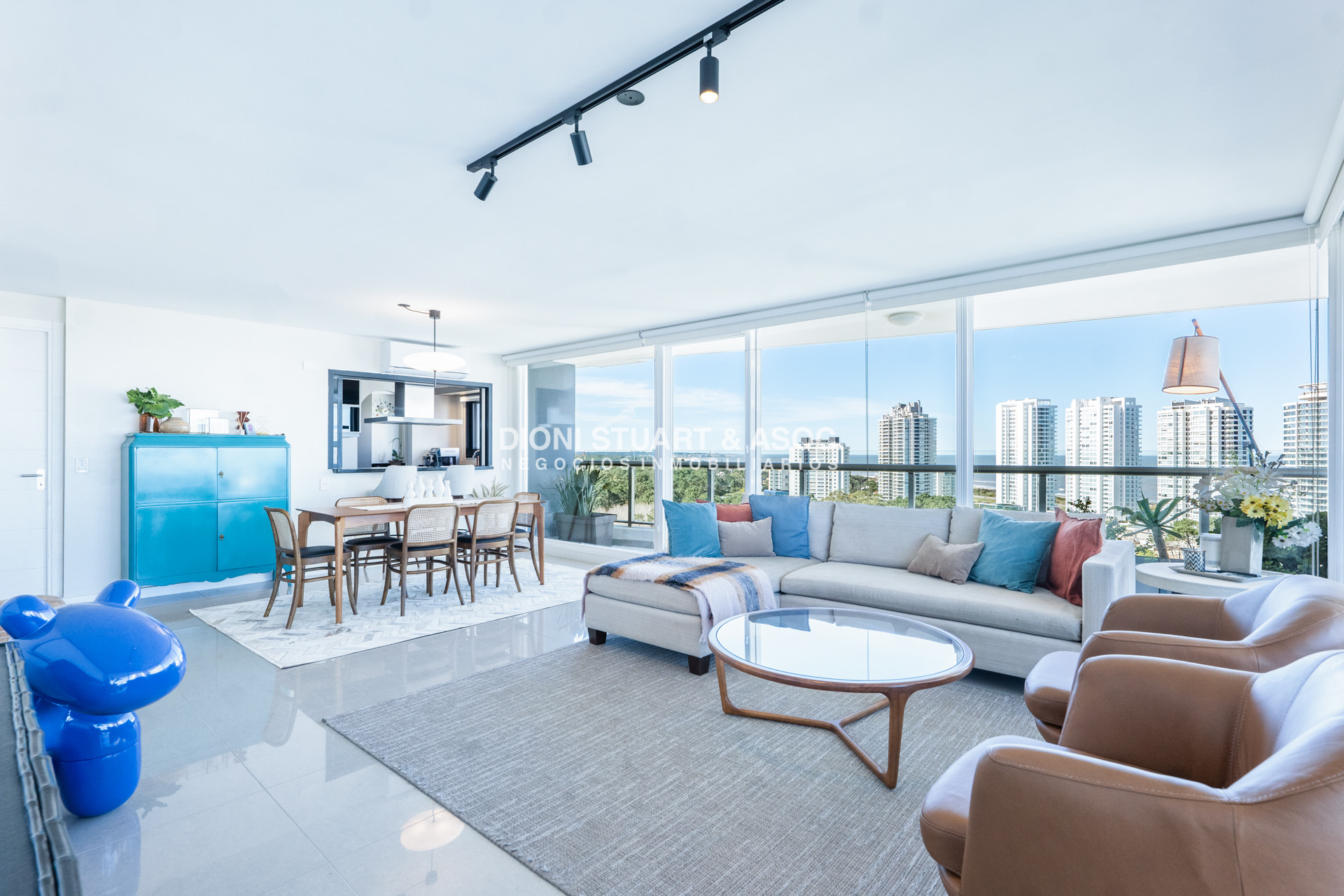 Apartamento ID.1067 - VENTA APARTAMENTO 4 DORMITORIOS PLAYA BRAVA - EDIFICIO ONE I