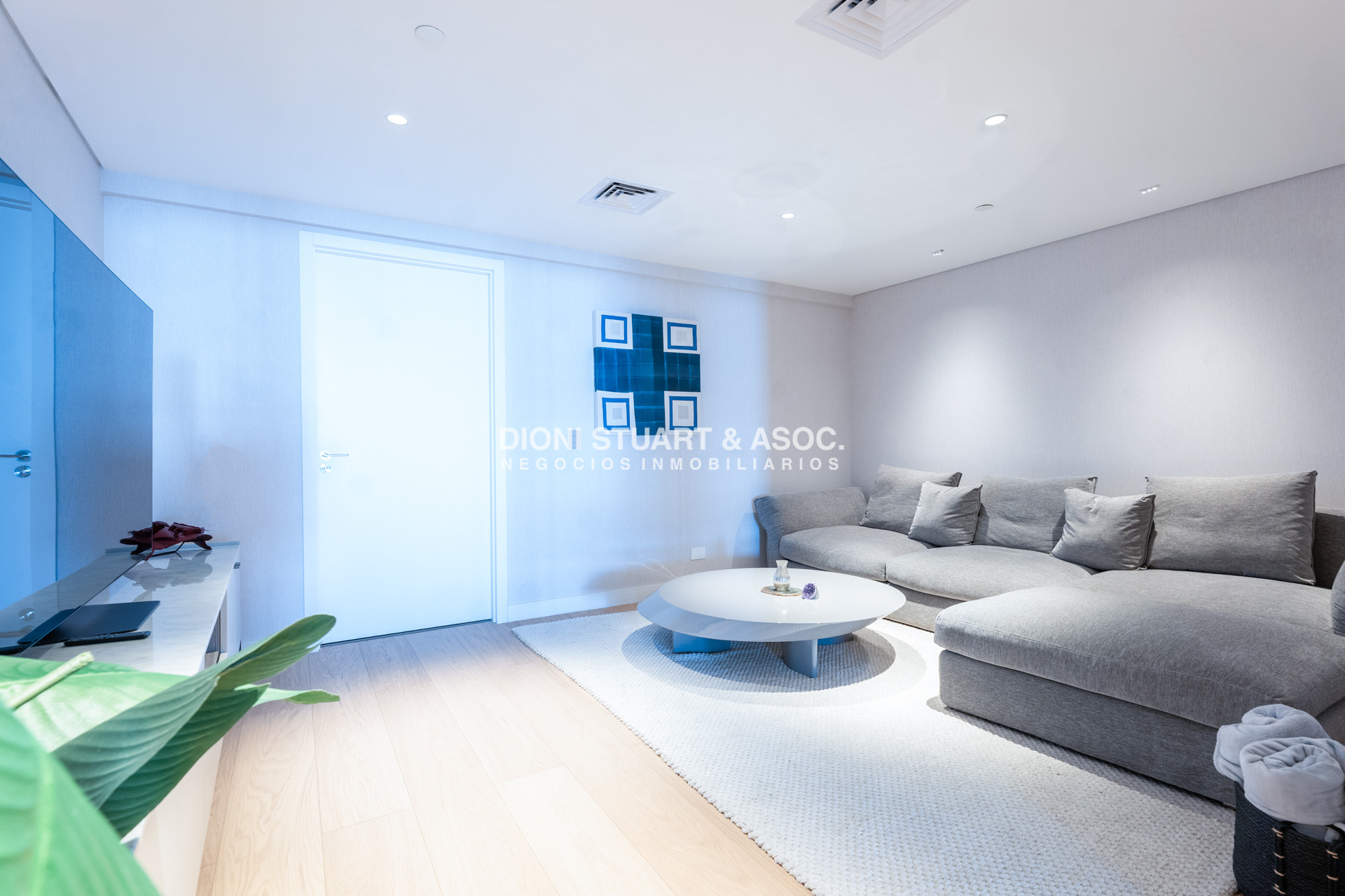 Apartamento ID.1121 - TRUMP UNIFICADO - 4 SUITES + DEPENDENCIA