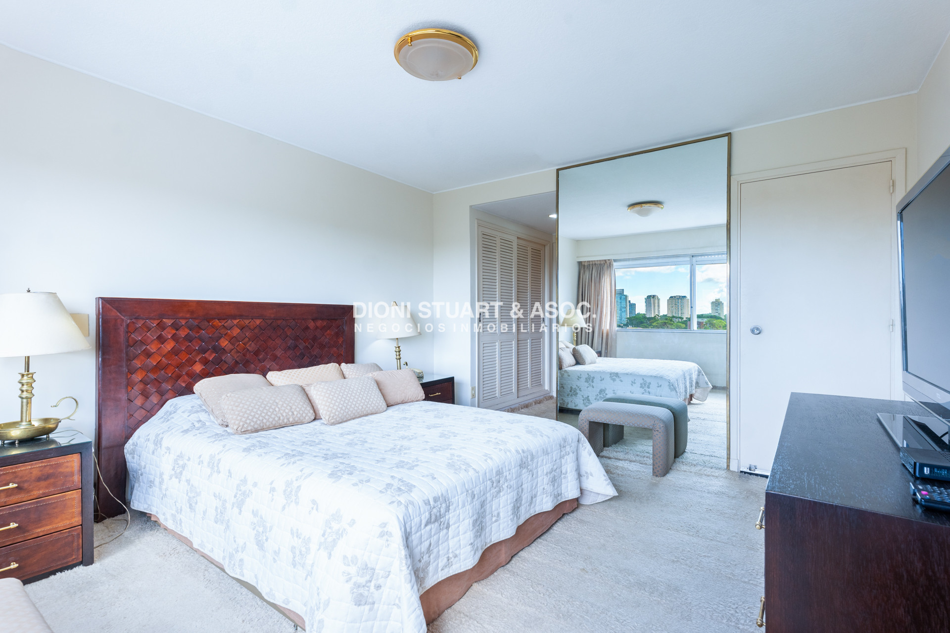 Apartamento ID.936 - DEPARTAMENTO EN VENTA EN TUNQUELEN II RECICLADO - 3 DORMITORIOS + DEP. SERV.