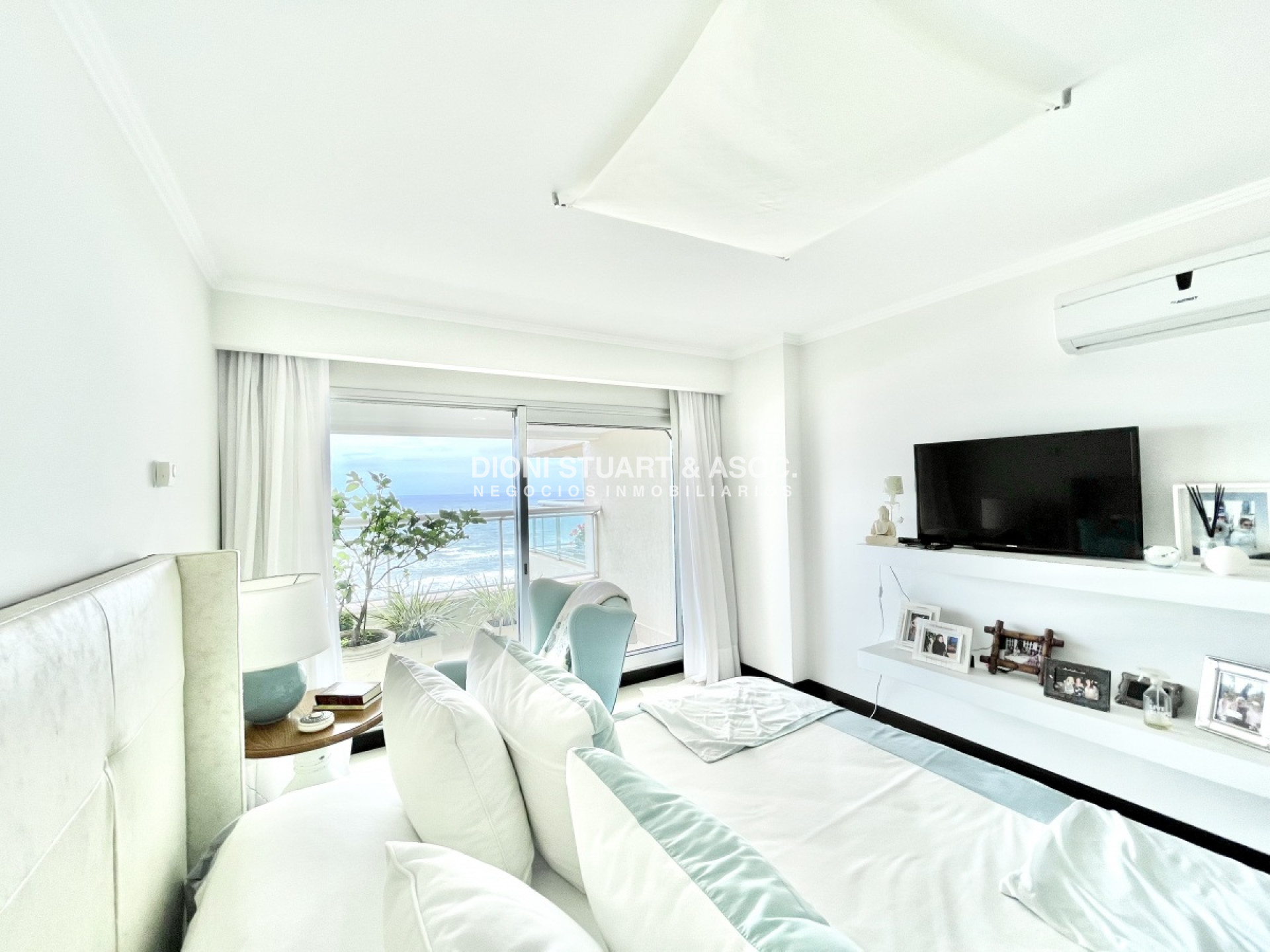 Apartamento ID.116 - Torre Lobos  -  Esquinero - En Venta