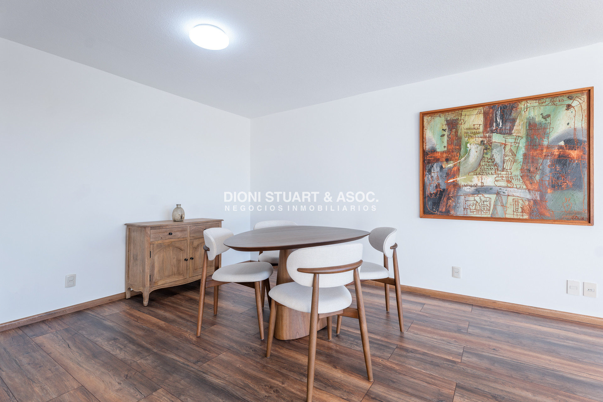 Apartamento ID.656 - Alquiler Anual -  2 Dormitorios - Sol y Amenities - Complejo Lincoln Center