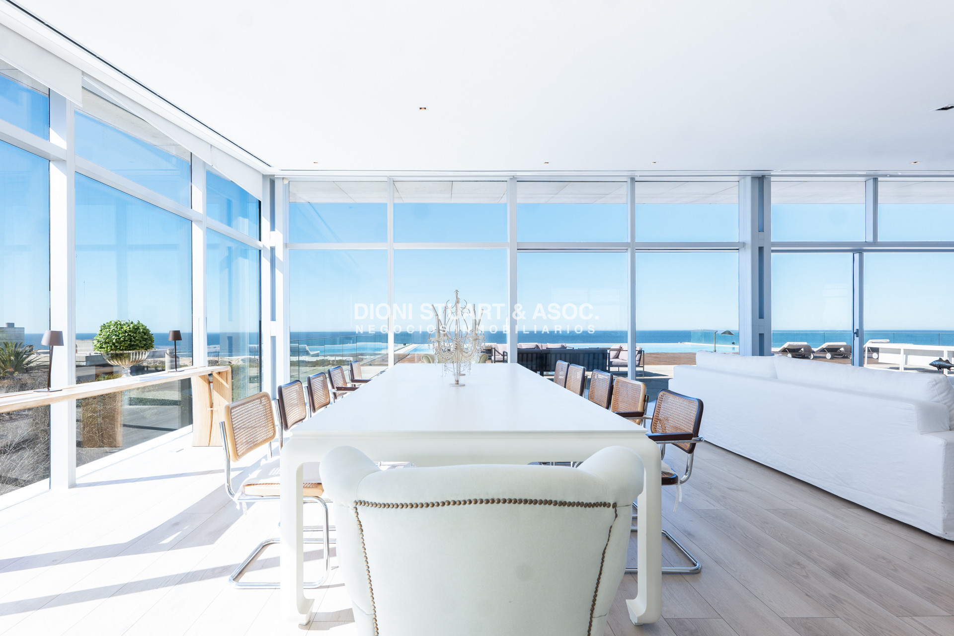 Apartamento ID.1073 - VENTA APARTAMENTO - EDIFICIO ACQUA - 4 SUITES + DEPENDENCIA