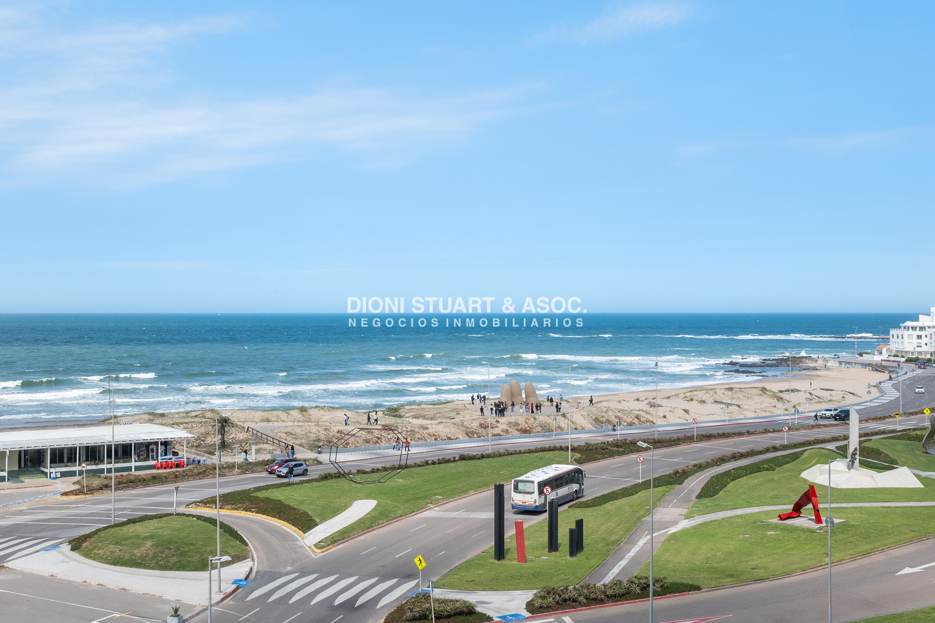 Apartamento ID.770 - IMPERIALE I DEPARTAMENTO EN VENTA - 3 DORMITORIOS EN SUITE + DEP. - ESQUINERO A PUNTA DEL ESTE