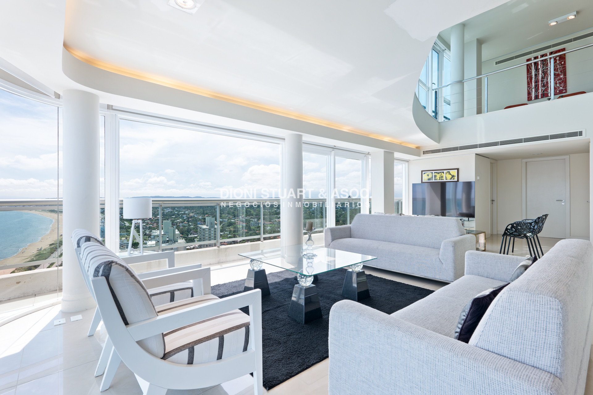 Apartamento ID.223 - TORRE AQUARELA - PENT HOUSE TRIPLEX - ESQUINA PUNTA BALLENA