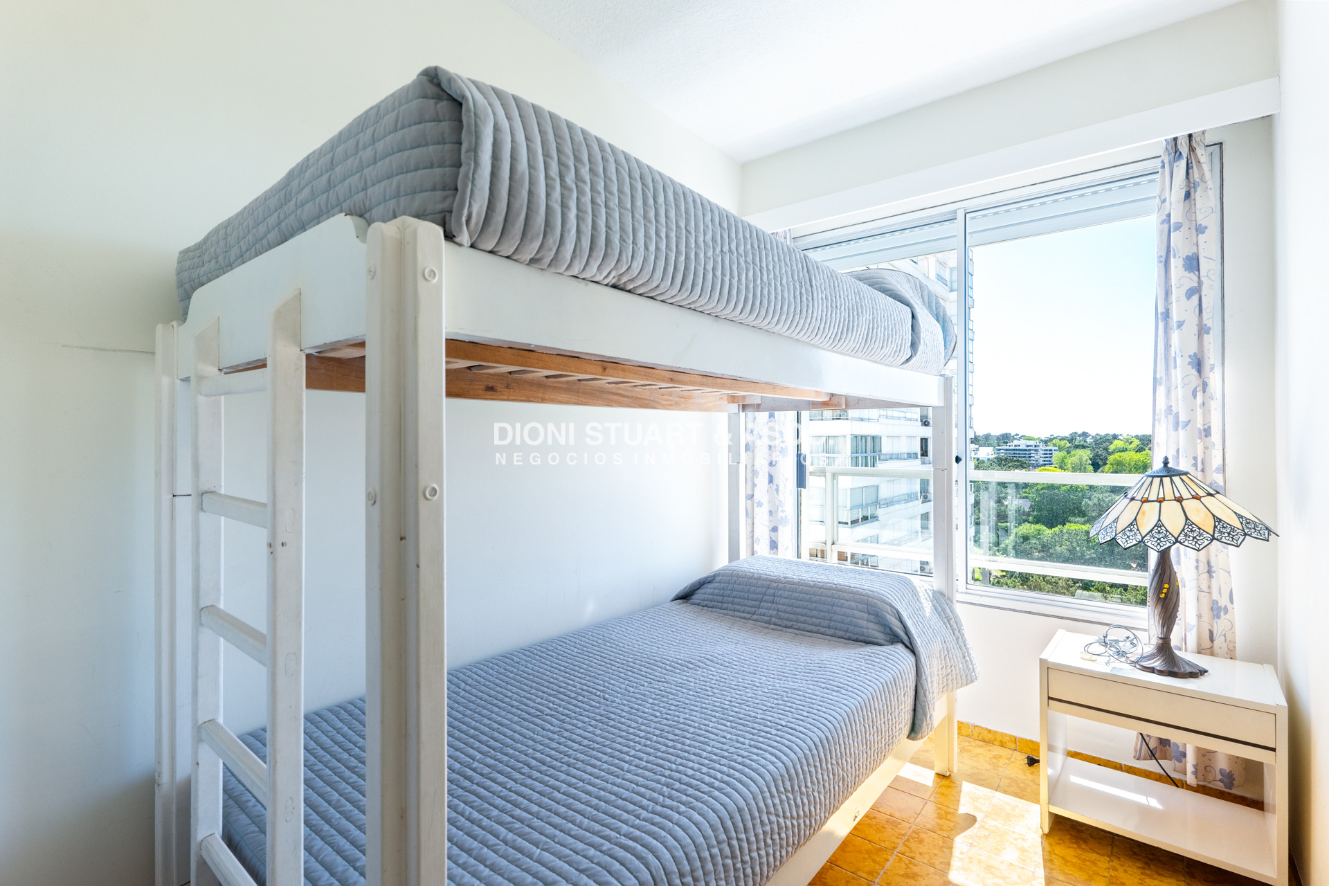 Apartamento ID.812 - Apartamento Frente al Mar en Venta - Torre Jefferson - 2 Dorm y dependencia - Complejo Lincoln Center