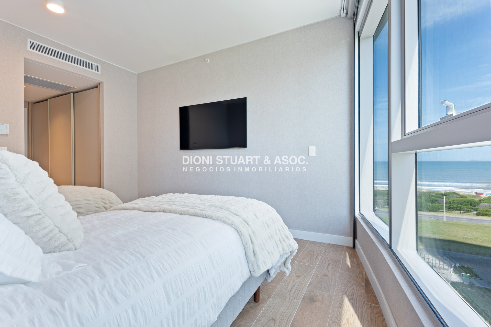 Apartamento ID.629 - DEPARTAMENTO EN TRUMP TOWER ESQUINERO - 3 DORMITORIOS EN SUITE