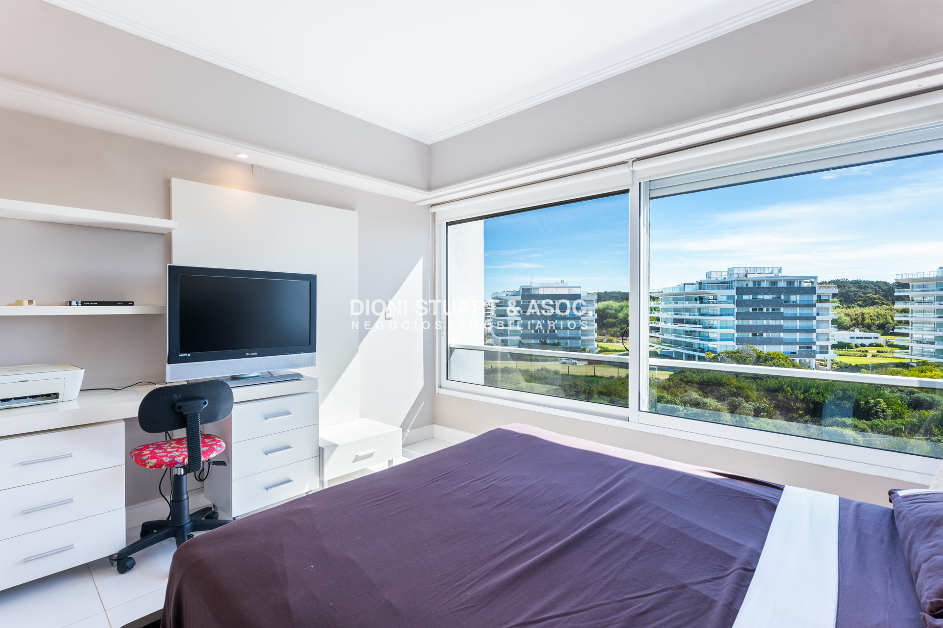 Apartamento ID.757 - PENT HOUSE EN VENTA PRIMERA LINEA BRAVA - EDIF. AGUAS AZULES - 5 DORM EN SUITE