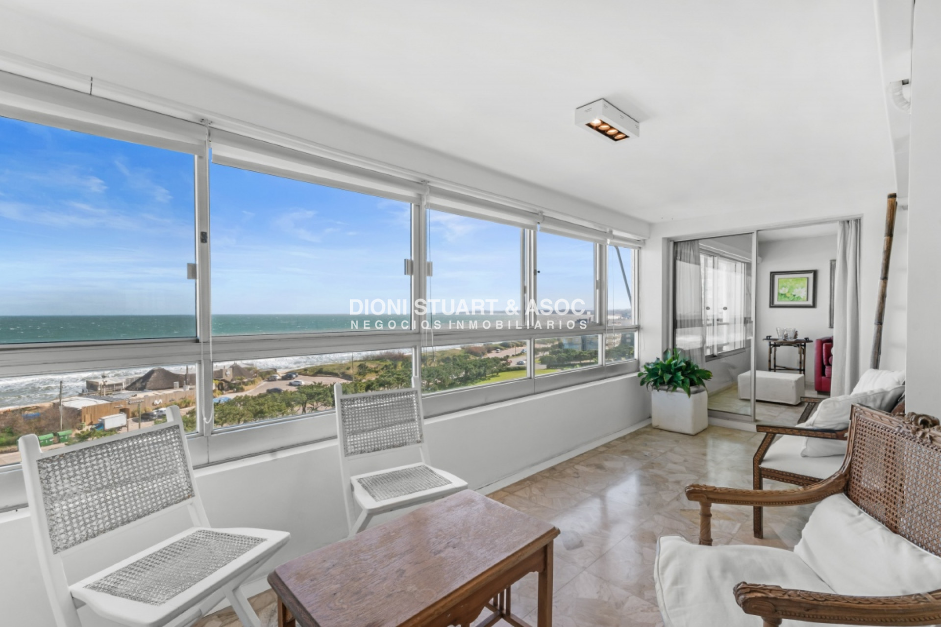 Apartamento ID.29 - 2 DORMITORIOS Y MEDIO APARTAMENTO EN ALQUILER DE VERANO FRENTE AL MAR TODOS LOS AMENITIES COMPLEJO LINCOLN CENTER
