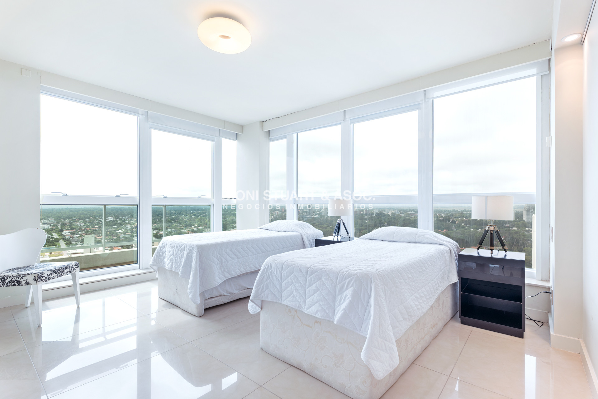 Apartamento ID.223 - TORRE AQUARELA - PENT HOUSE TRIPLEX - ESQUINA PUNTA BALLENA