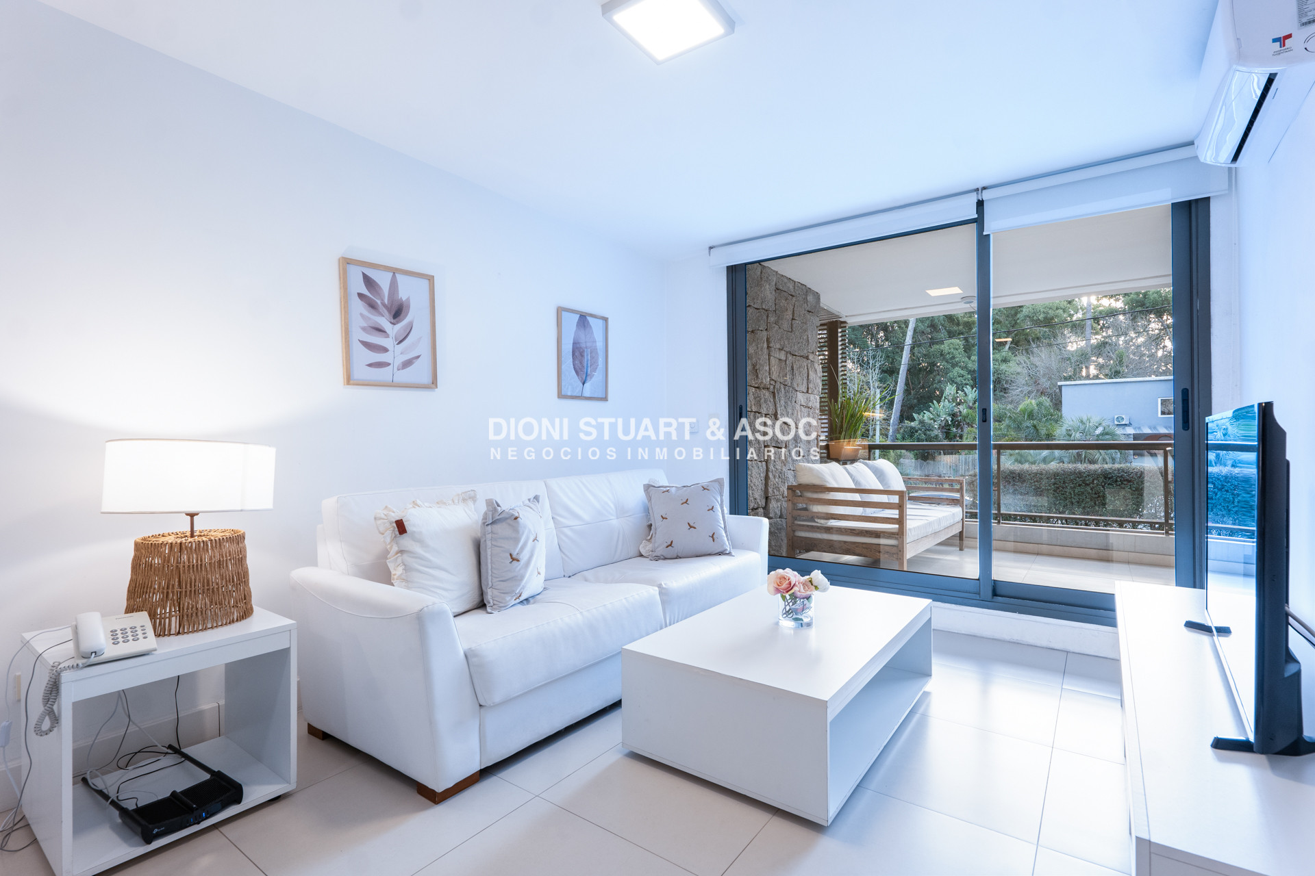 Apartamento ID.1050 - VENTA APARTAMENTO 1 DORM Y MEDIO CON PARRILLERO - EDIFICIO UNIQUE 