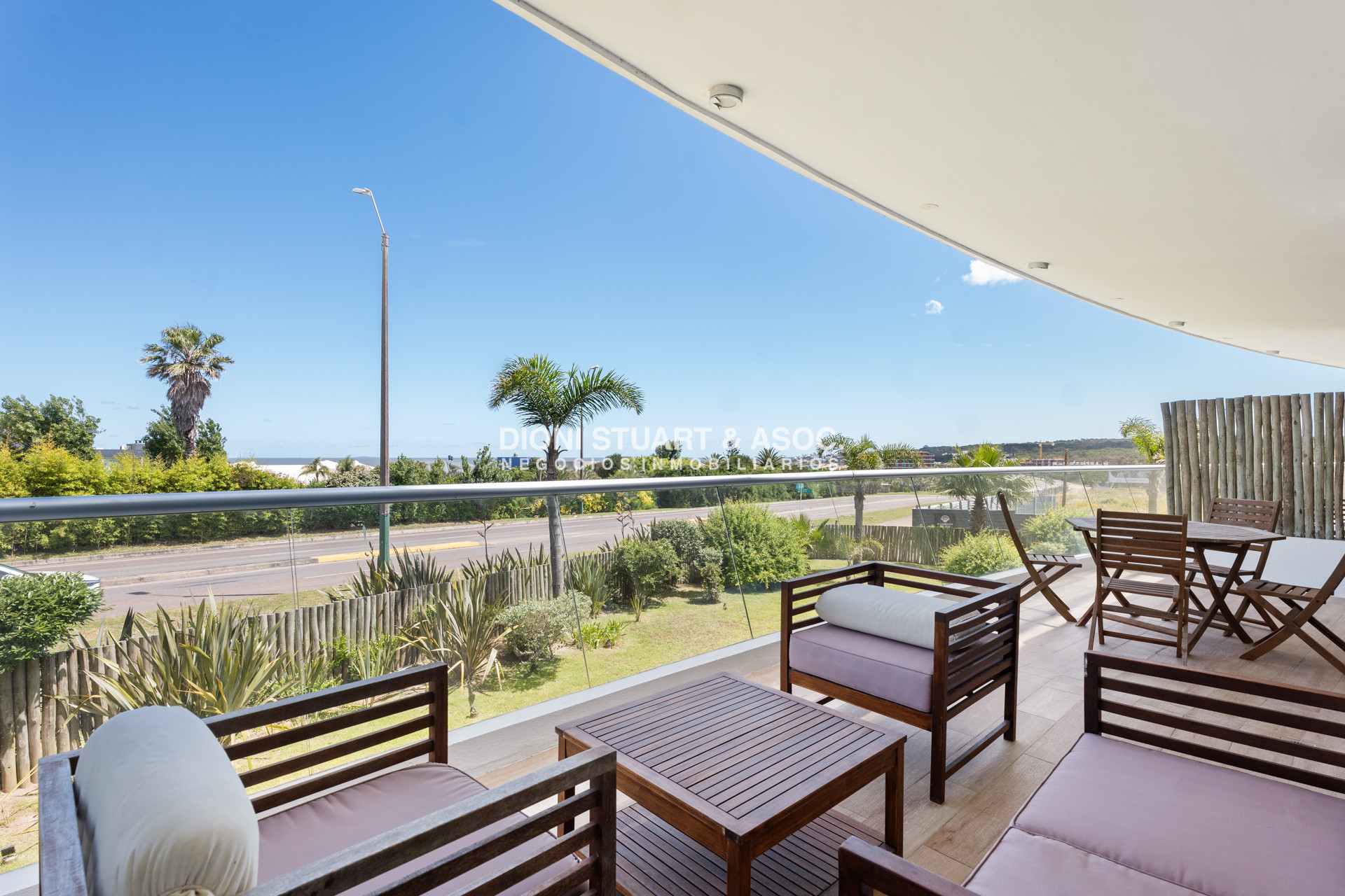 Apartamento ID.853 - Edificio Bikini Beach - 1 Dorm - Vista al Mar