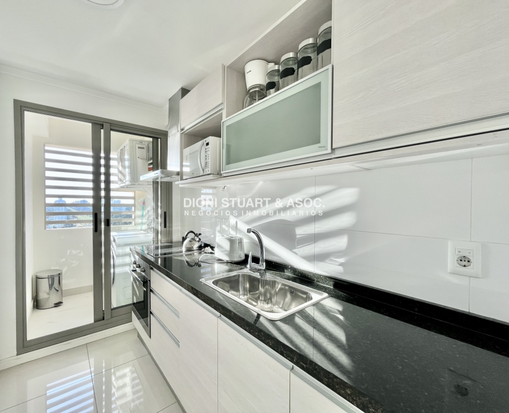 Apartamento ID.220 - OPORTUNIDAD DEPARTAMENTO EN VENTA EN PLACE LAFAYETTE - 1 DORMITORIO - PISO ALTO - LA MEJOR ORIENTACION