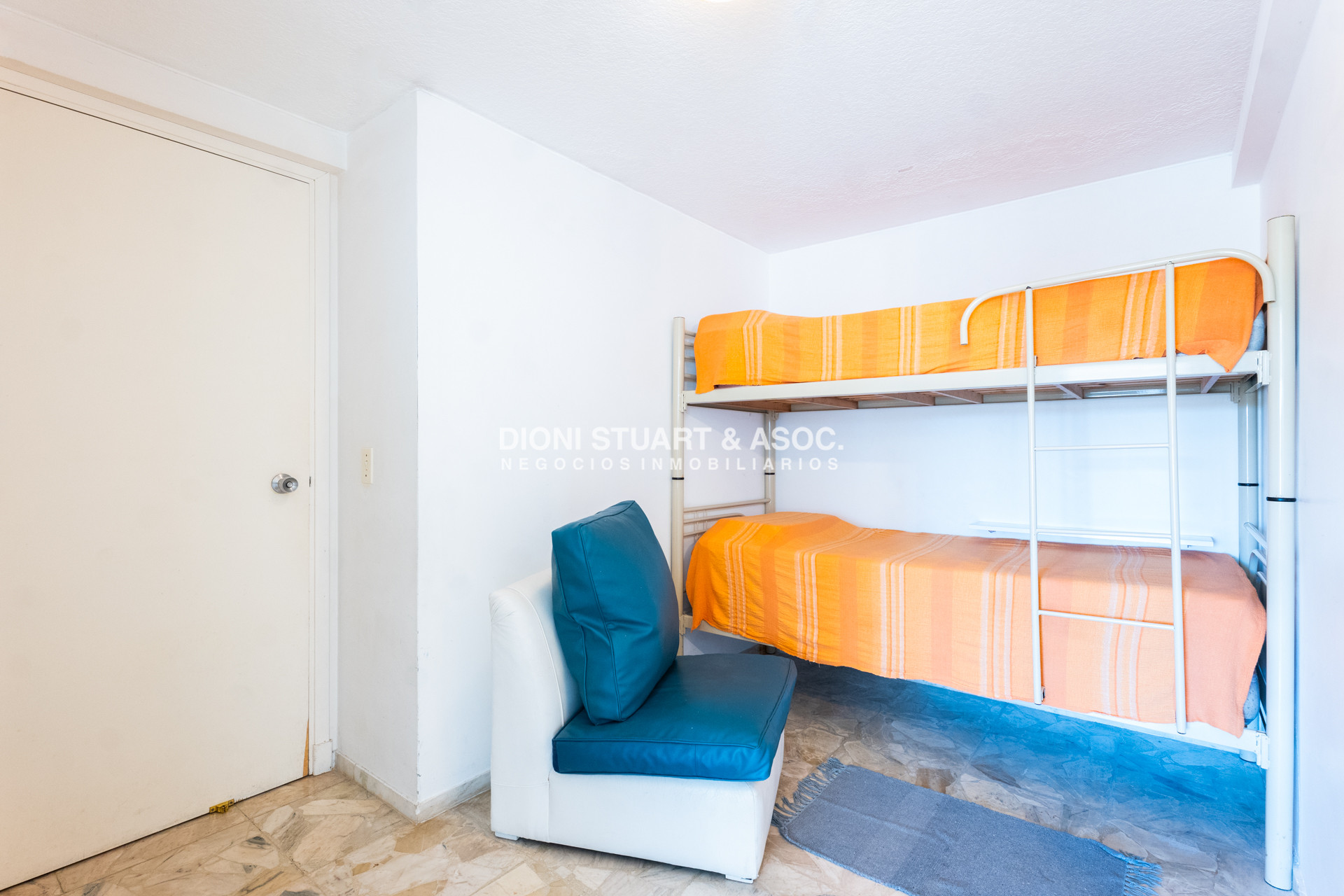Apartamento ID.965 - APARTAMENTO EN VENTA FRENTE AL MAR PLAYA MANSA DE 2 DORMITORIOS Y MEDIO TODOS LOS AMENITIES - LINCOLN CENTER TORRE WASHINGTON