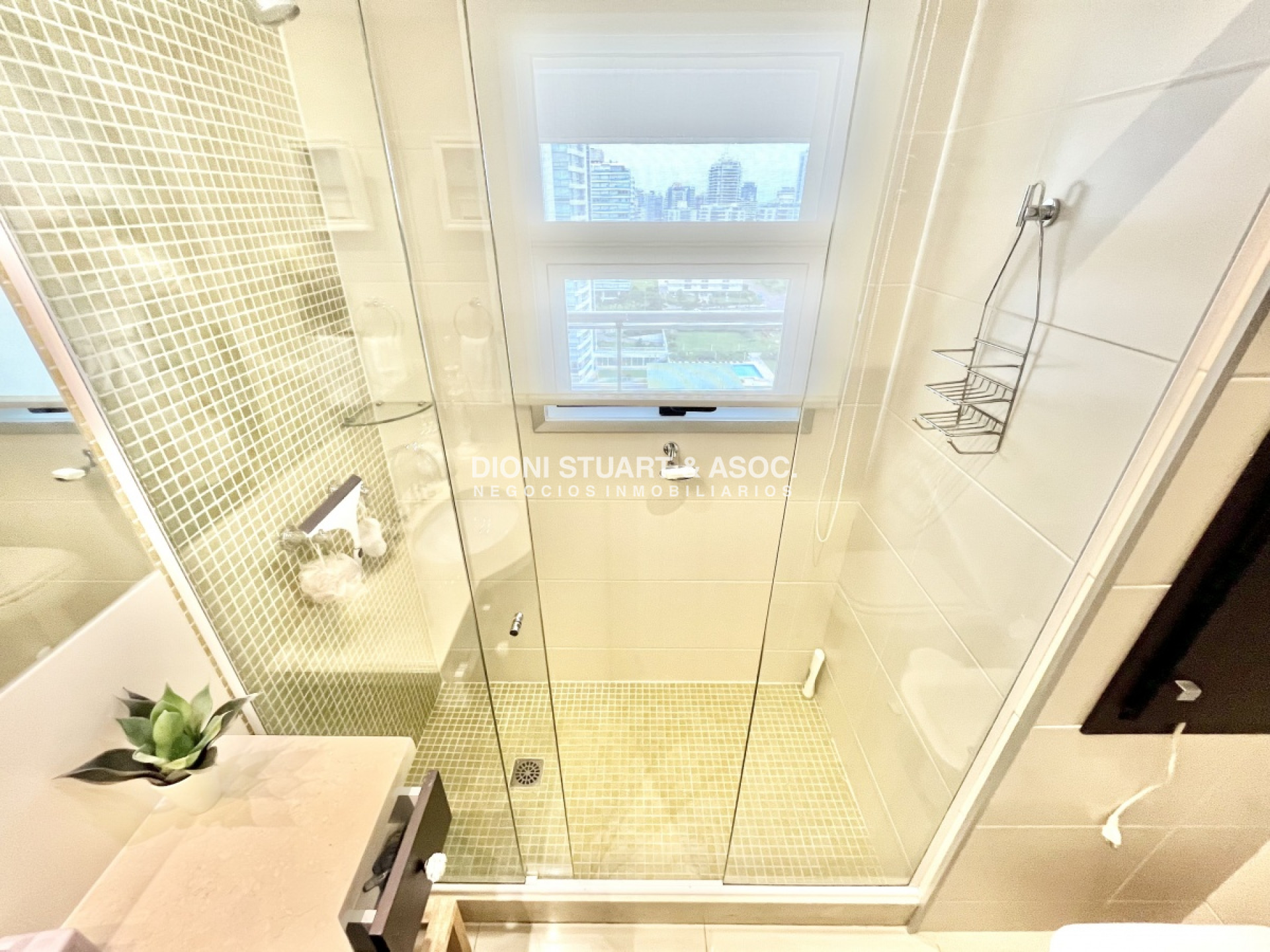 Apartamento ID.116 - Torre Lobos  -  Esquinero - En Venta