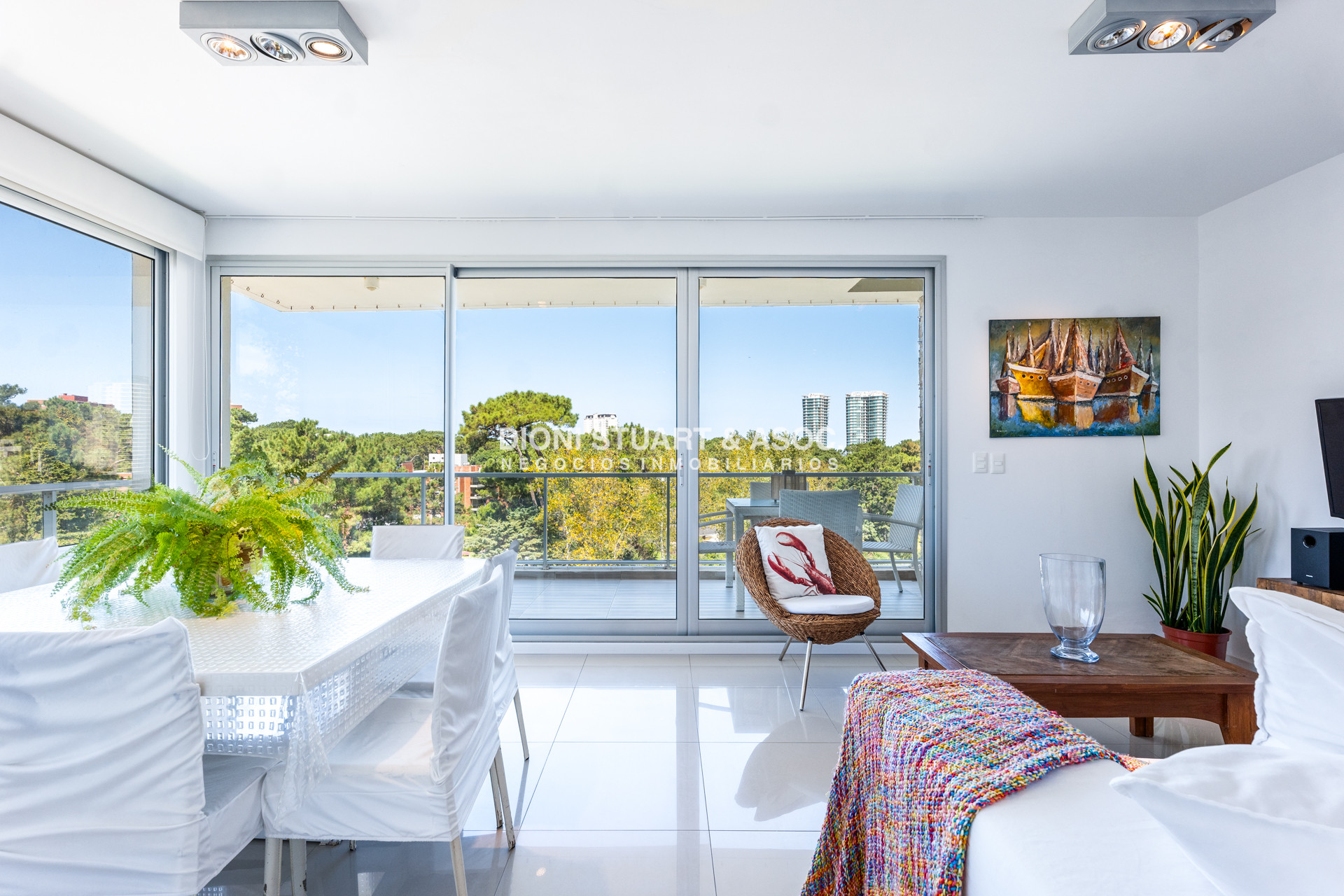 Apartamento ID.925 - DEPARTAMENTO PENT HOUSE EN VENTA - 3 DORM Y DEP. - PARRILLERO - PLAYA MANSA