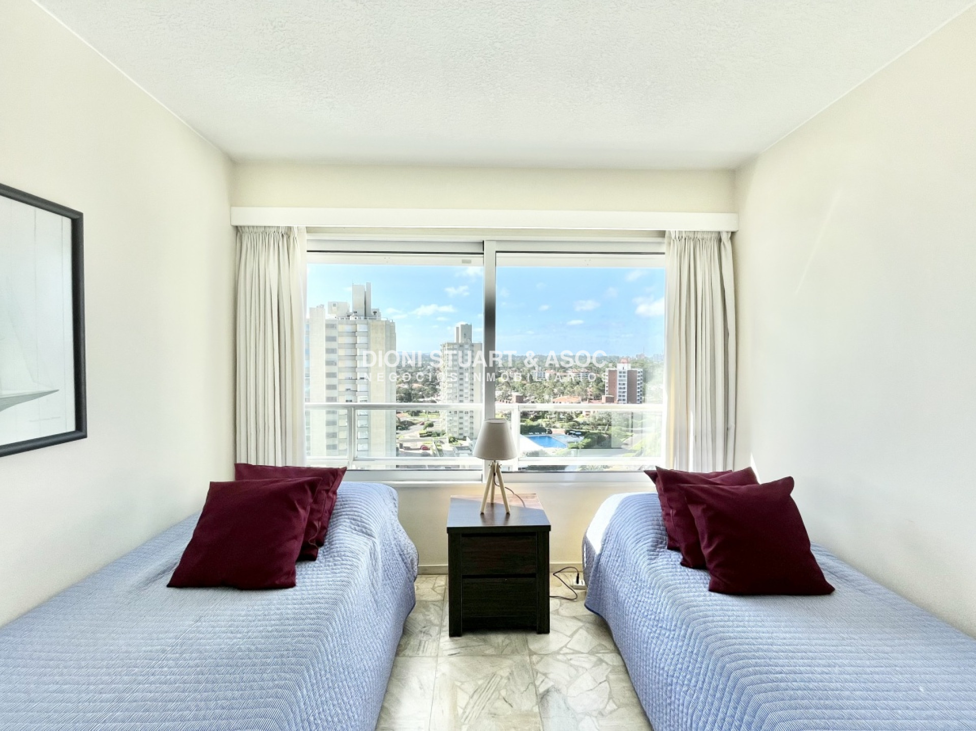 Apartamento ID.34 - APARTAMENTO DE 3 DORMITORIOS EN ALQUILER COMPLEJO LINCOLN CENTER TORRE WASHINGTON PLAYA MANSA TODOS LOS AMENITIES