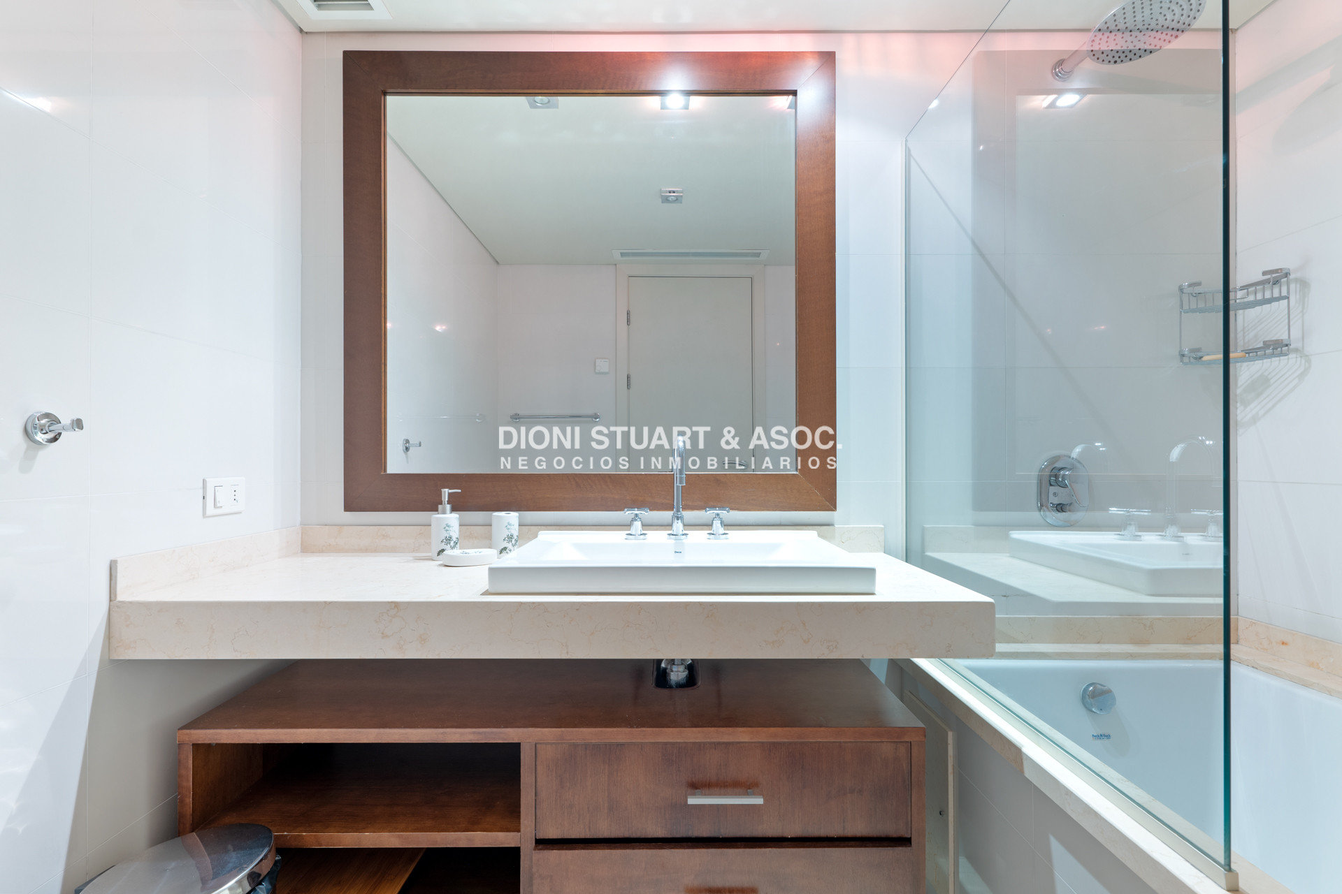 Apartamento ID.223 - TORRE AQUARELA - PENT HOUSE TRIPLEX - ESQUINA PUNTA BALLENA