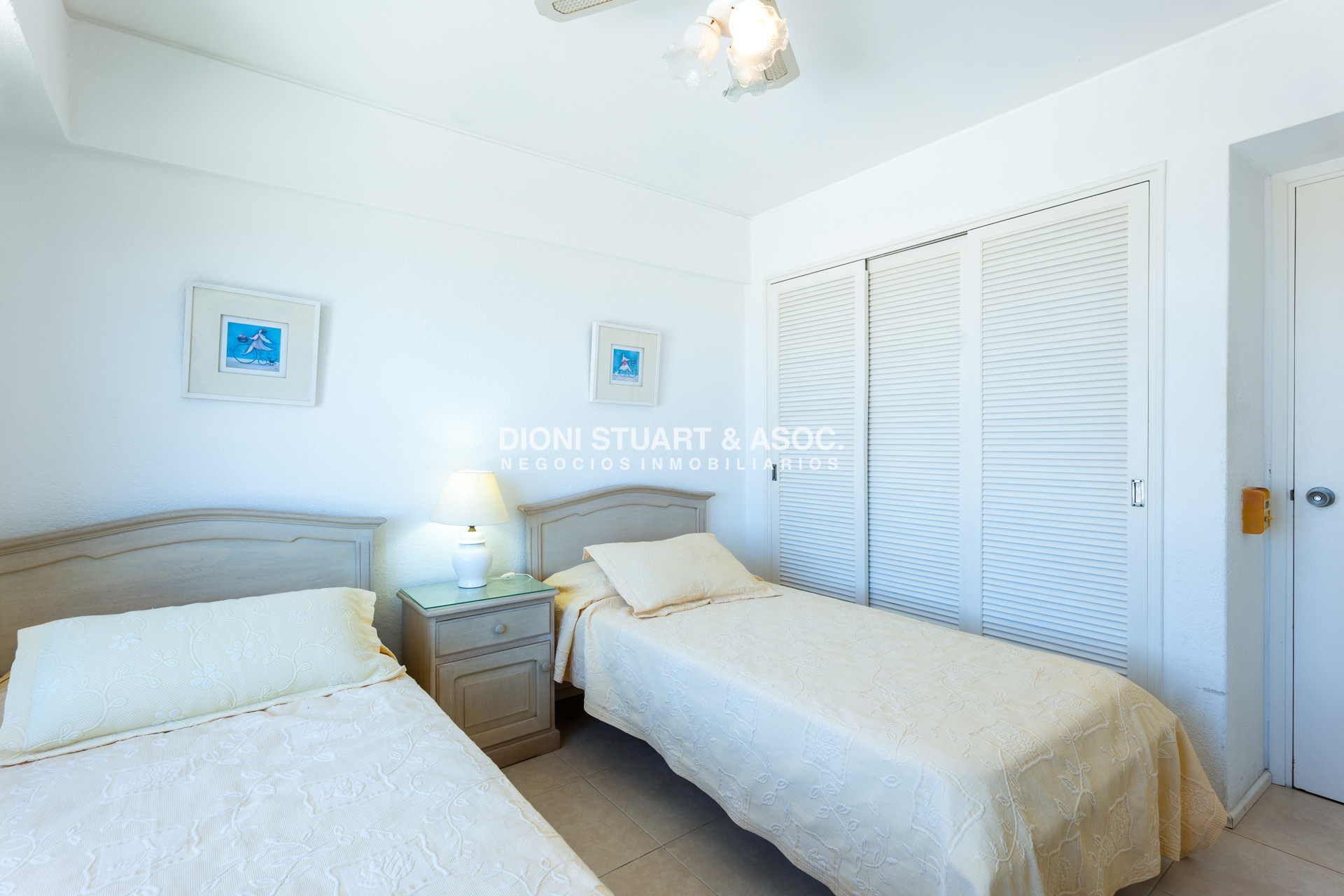 Apartamento ID.823 - Apartamento Frente al Mar Playa Brava - 3 Dormitorios y Dependencia - Dunas del Golf