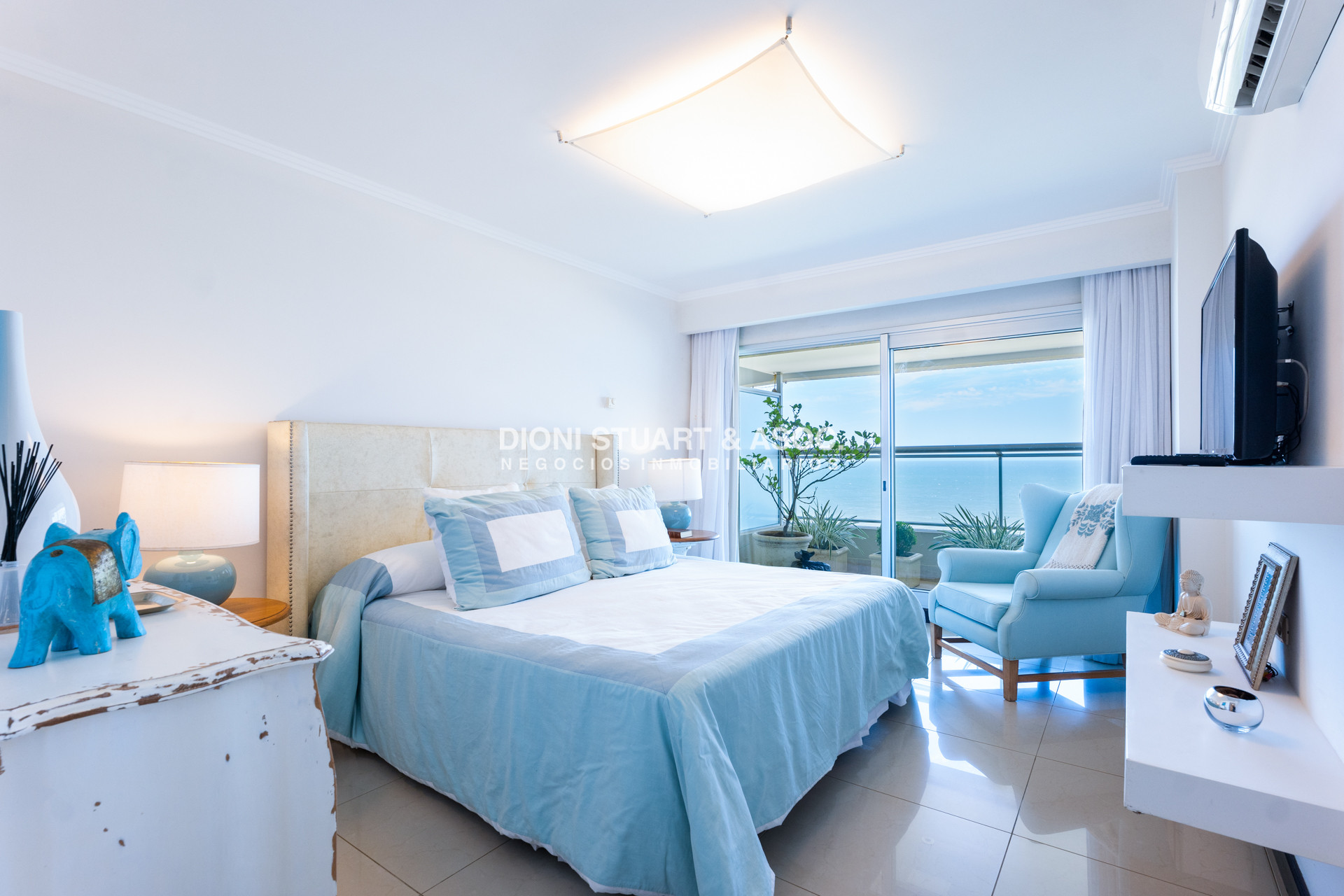 Apartamento ID.839 - Torre Lobos Esquinero - 3 Dorm en suite + Dep.