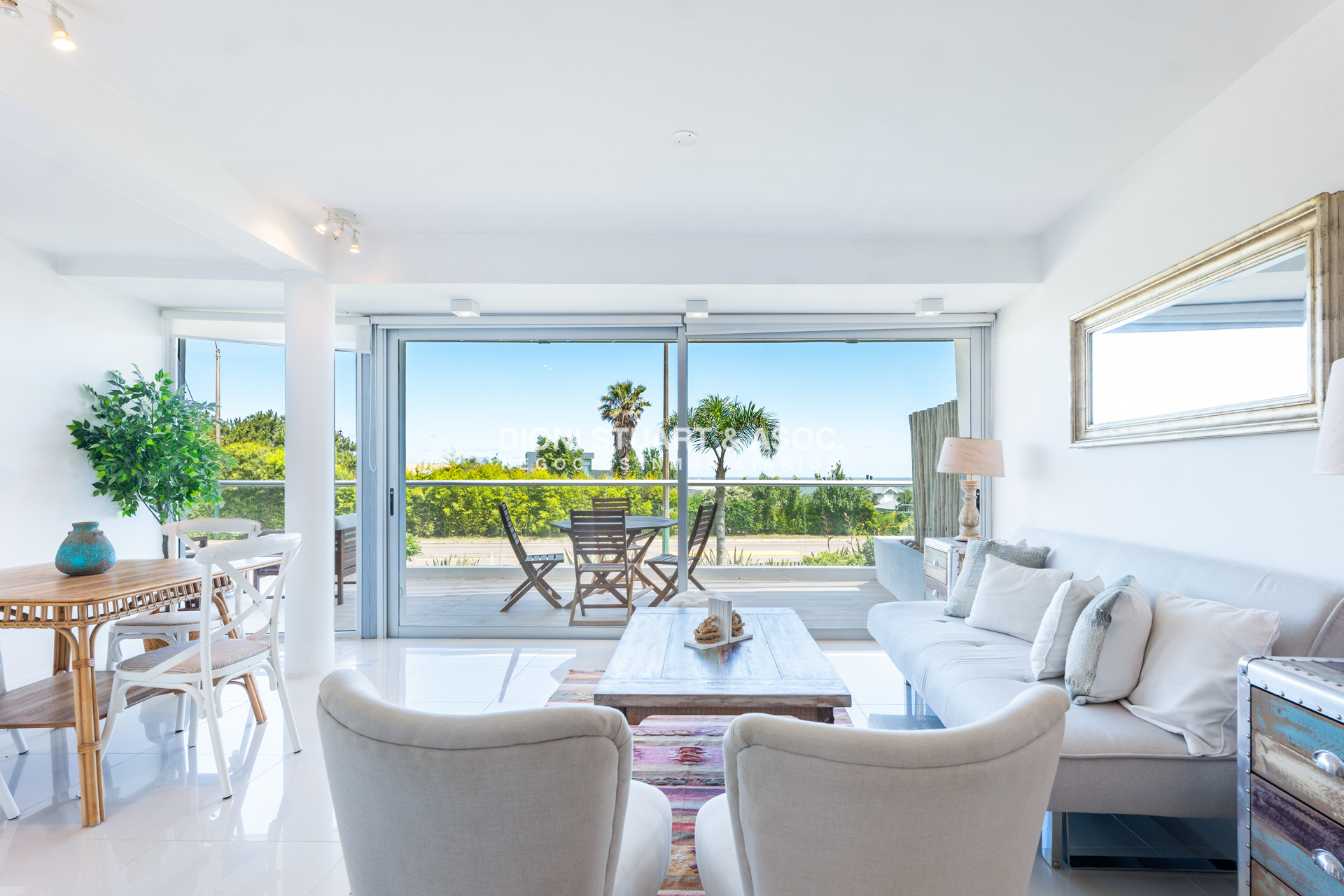 Apartamento ID.853 - Edificio Bikini Beach - 1 Dorm - Vista al Mar