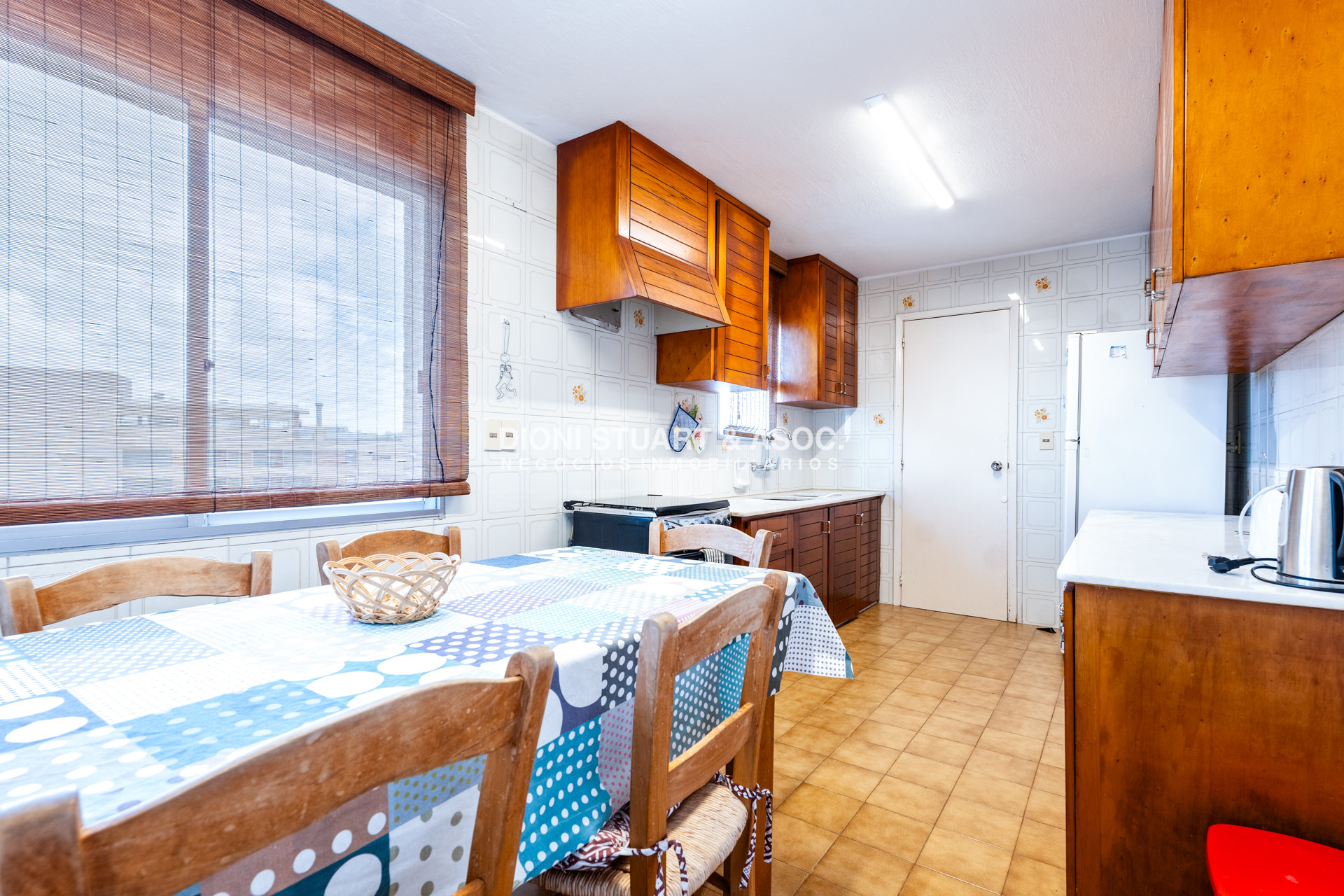 Apartamento ID.391 - DEPARTAMENTO PENT HOUSE DUPLEX EN PLAYA MANSA EN VENTA - 3 DORMITORIOS - CON ESTUFA Y BARBACOA