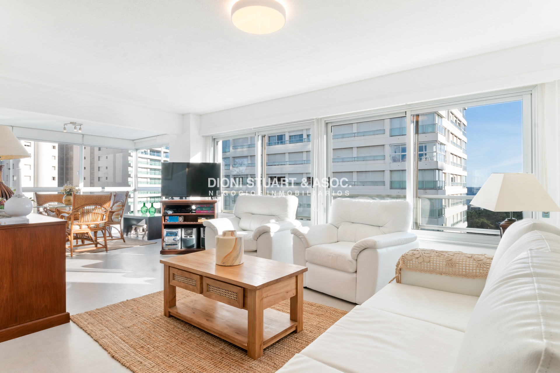 Apartamento ID.232 - Complejo Lincoln Center - Torre Jefferson - 3 Dorm + Dep
