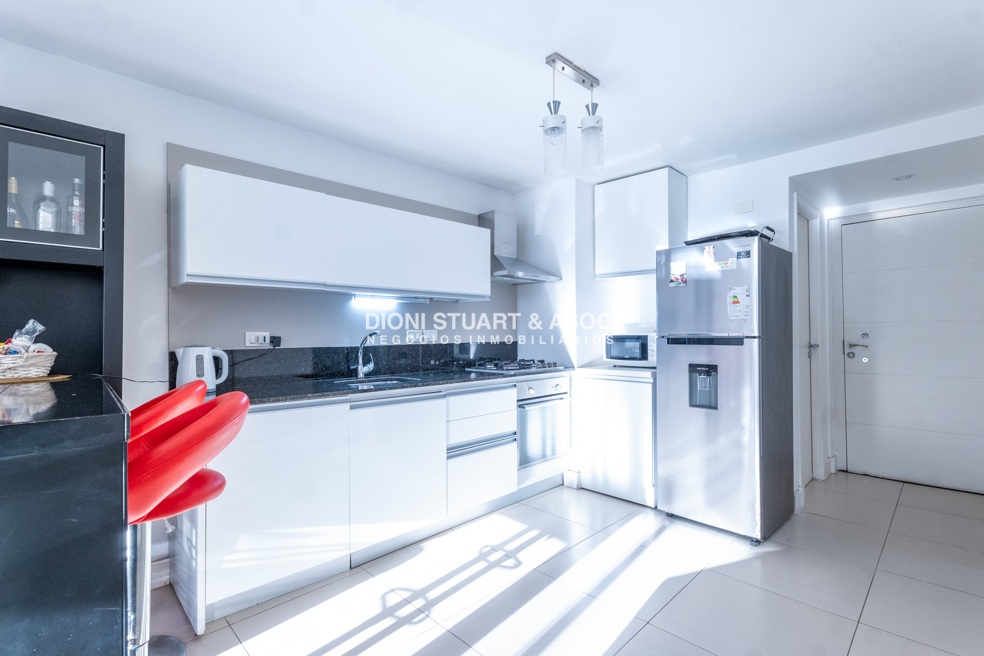 Apartamento ID.1051 - VENTA APARTAMENTO 1 DORMITORIO Y MEDIO CON PARRILLERO - EDIFICIO UNIQUE 