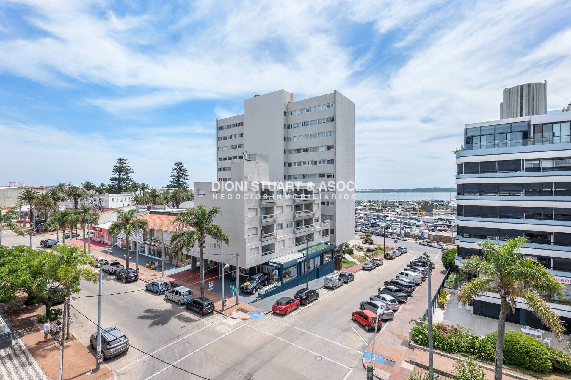 Apartamento ID.900 - Departamento en Gorlero en Venta - 2 Dormitorios - Con Parrillero