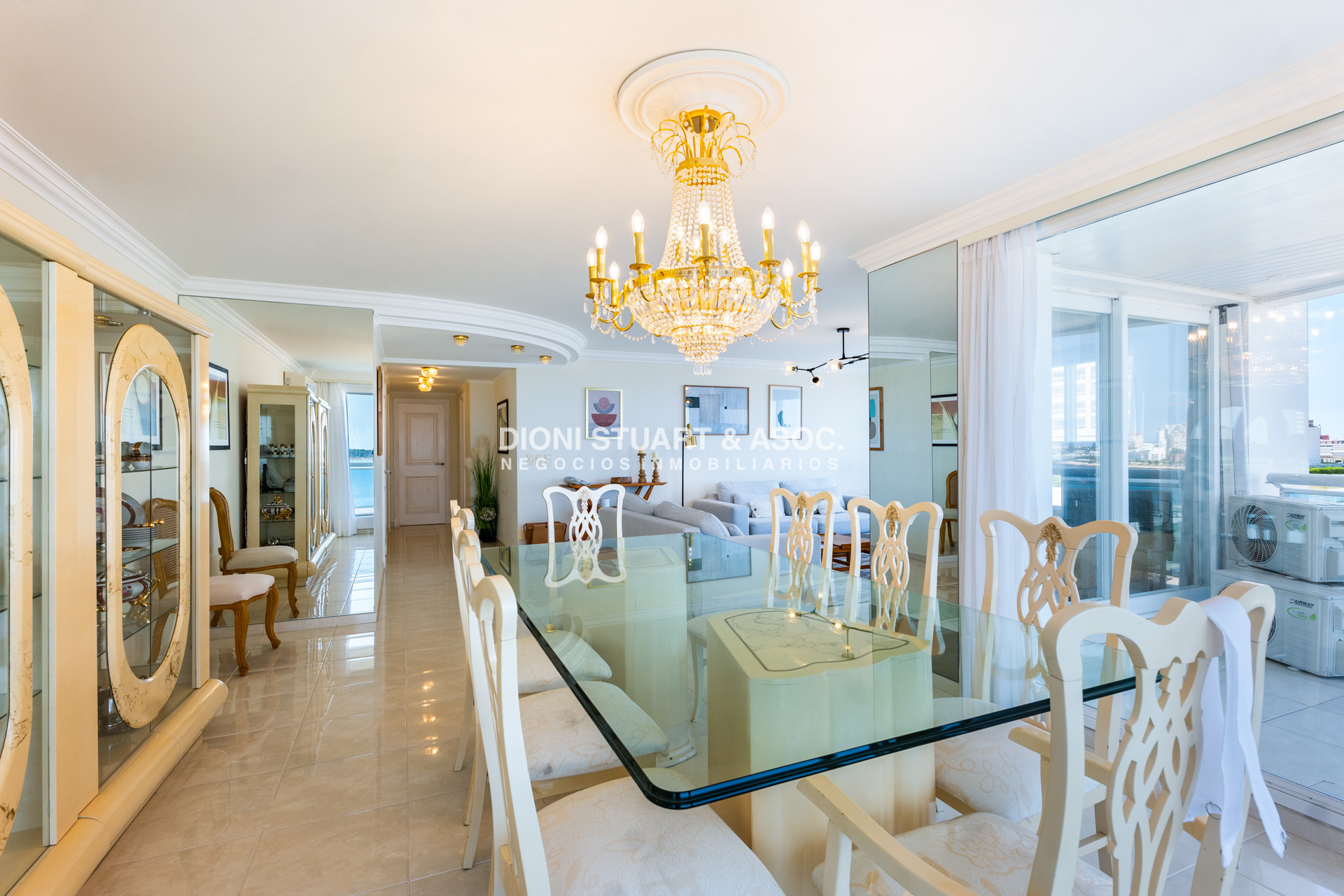 Apartamento ID.800 - MILLENIUM TOWER EN ALQUILER DE TEMPORADA - 3 DORMITORIOS EN SUITE + DEP. - LA MEJOR VISTA