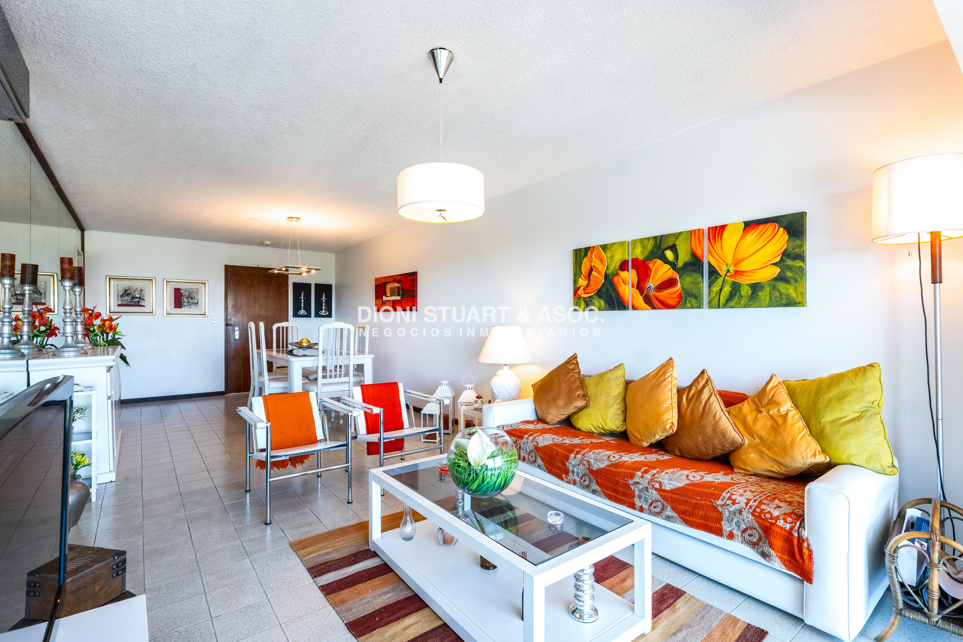 Apartamento ID.926 - DEPARTAMENTO CON VISTA AL MAR - 2 DORMITORIOS - PARQUEMAR ROOSEVELT - RECICLADO