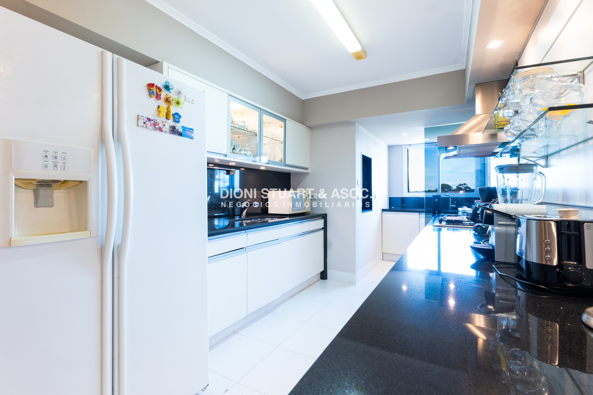Apartamento ID.757 - PENT HOUSE EN VENTA PRIMERA LINEA BRAVA - EDIF. AGUAS AZULES - 5 DORM EN SUITE