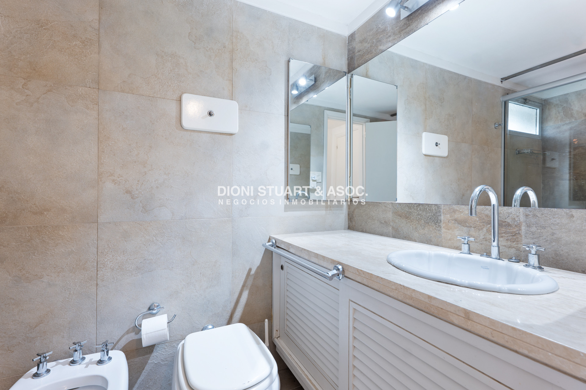 Apartamento ID.395 - Alquiler Por Invierno - 2 Dorm + Dependencia - Complejo Lincoln Center - Todos los Amenities
